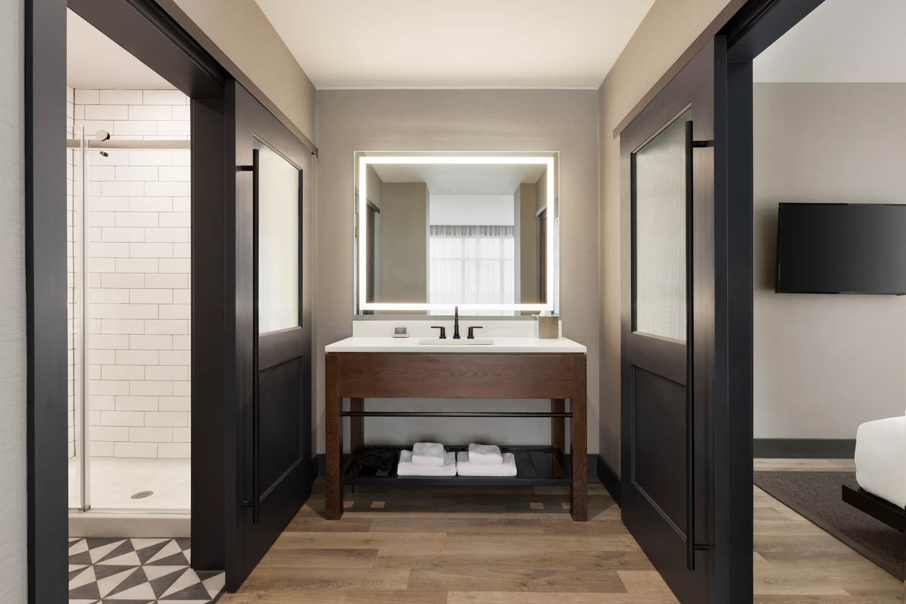 Origin Red Rocks, a Wyndham Hotel suite in Golden, Colorado