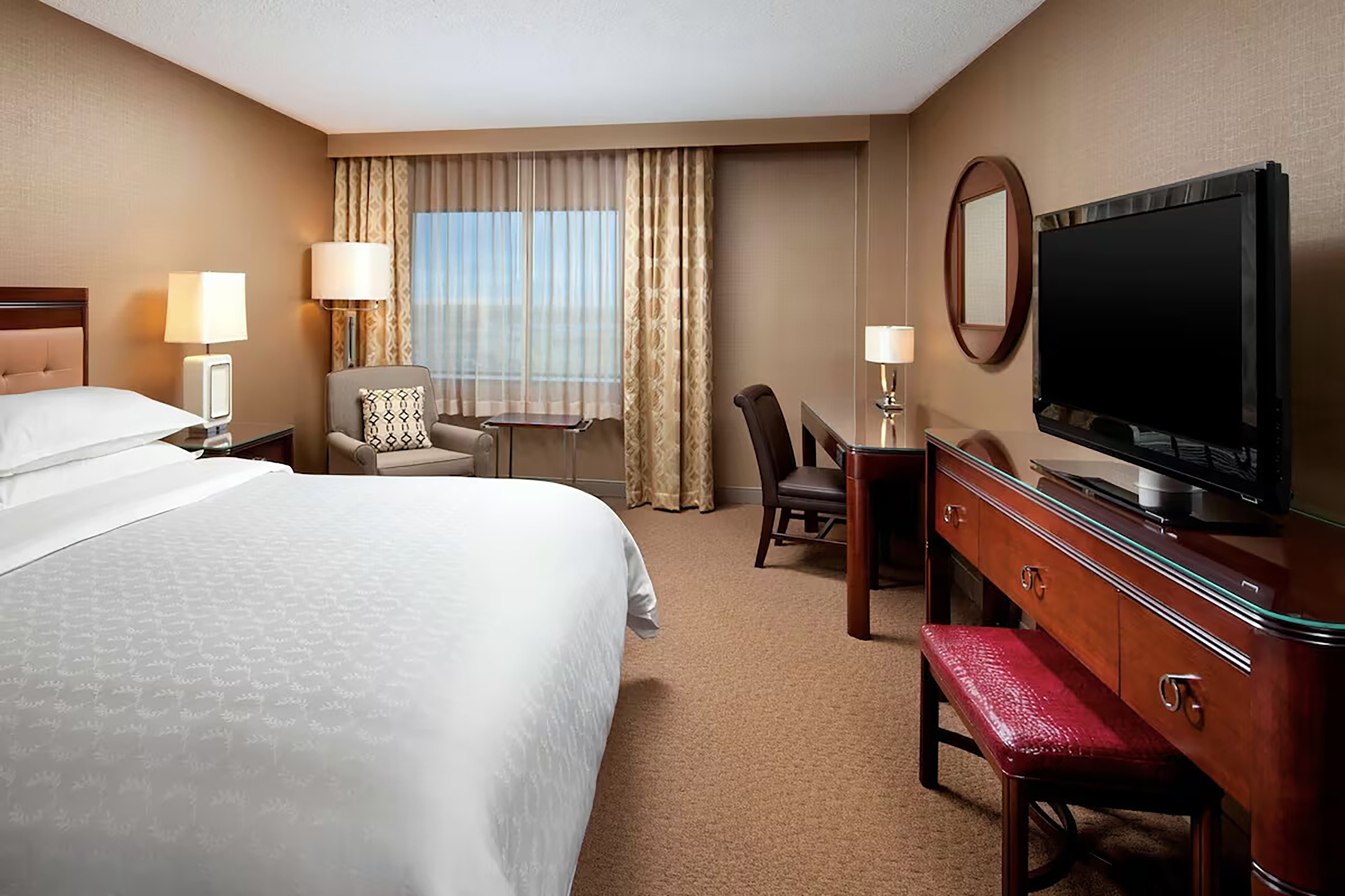 Guest room at the Wyndham Denver Tech Center in Greenwood Village, Colorado