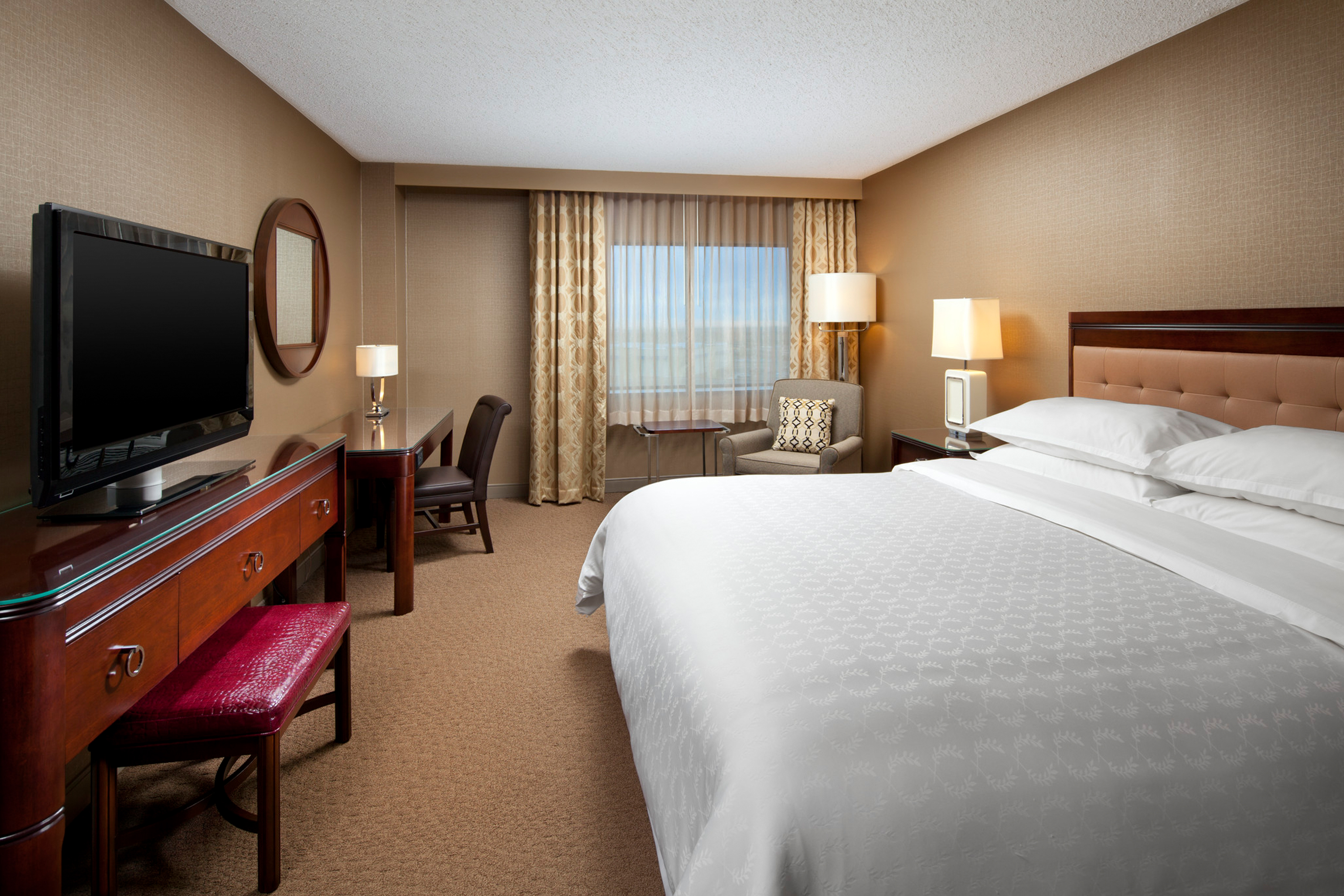 Guest room at the Wyndham Denver Tech Center in Greenwood Village, Colorado