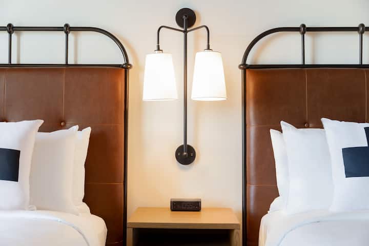 Guest room at the Origin Westminster, a Wyndham Hotel in Westminster, Colorado