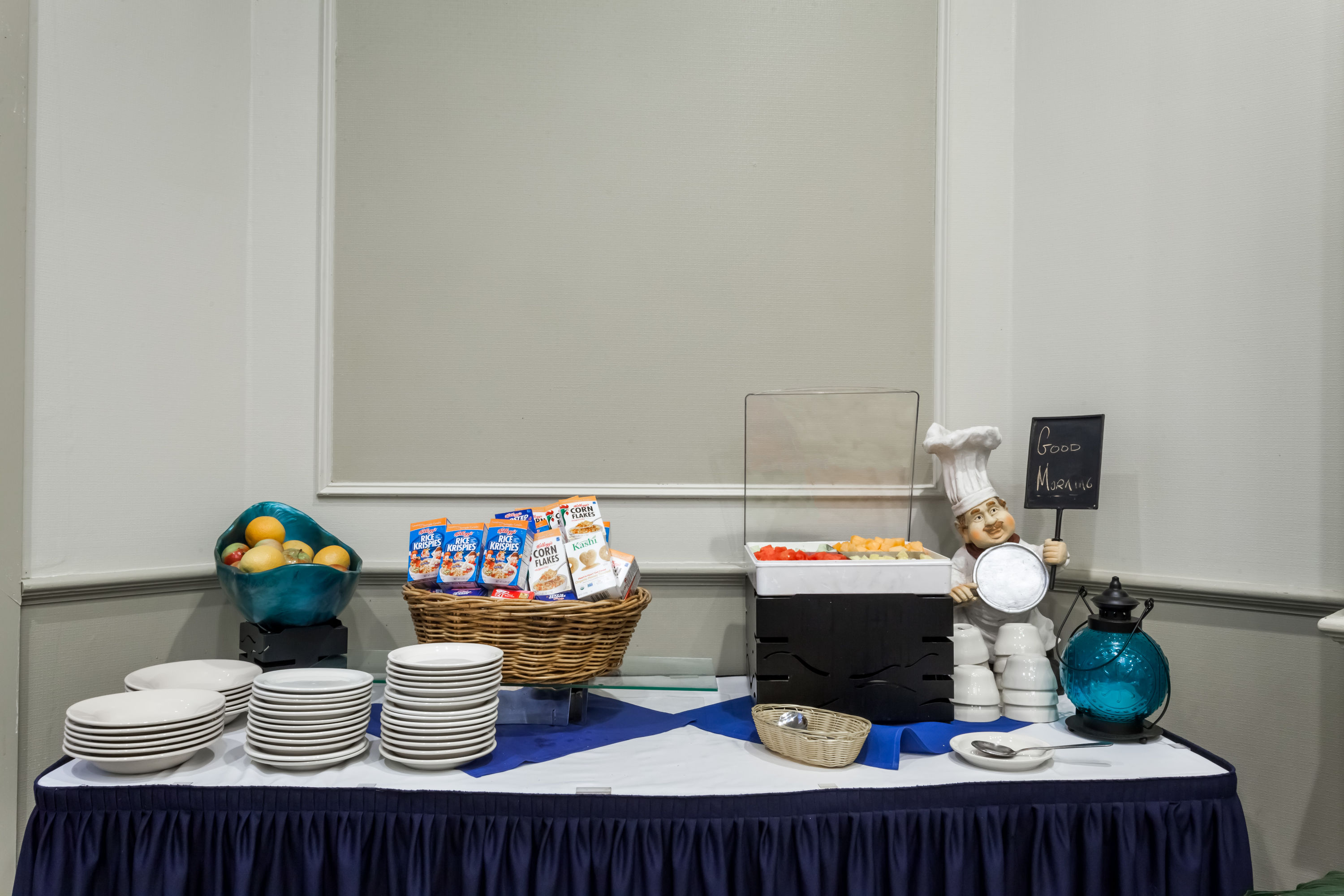 Free breakfast at Wyndham Southbury in Southbury, Connecticut