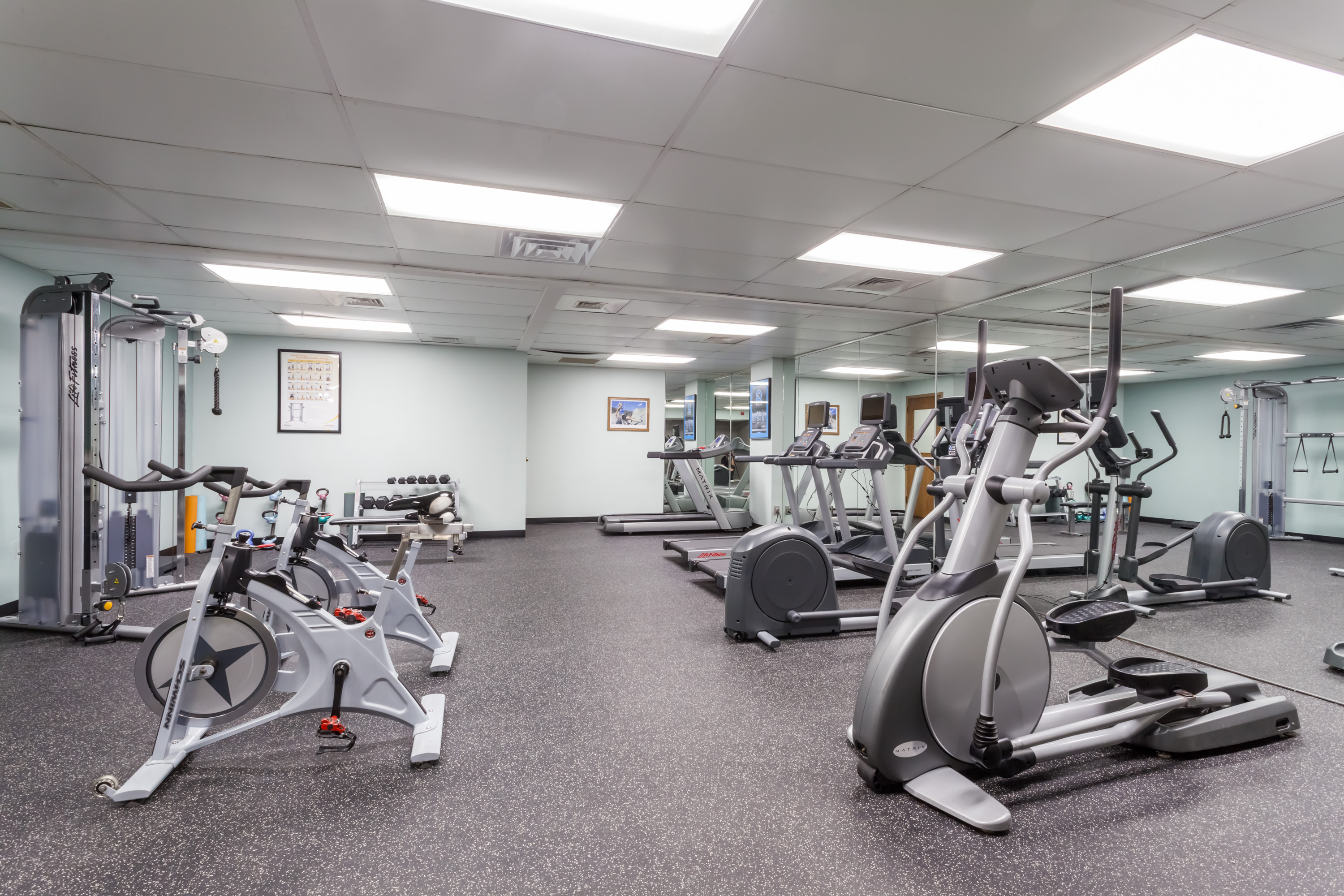 Fitness room at Wyndham Southbury in Southbury, Connecticut