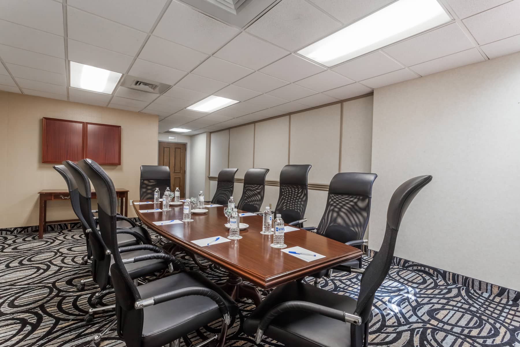 Meeting room at Wyndham Southbury in Southbury, Connecticut
