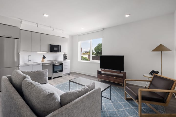 Reside Navy Yard, a Wyndham Residence suite in Washington, District Of Columbia