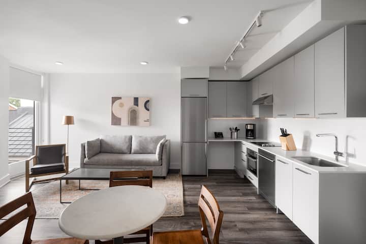 Reside Navy Yard, a Wyndham Residence suite in Washington, District Of Columbia