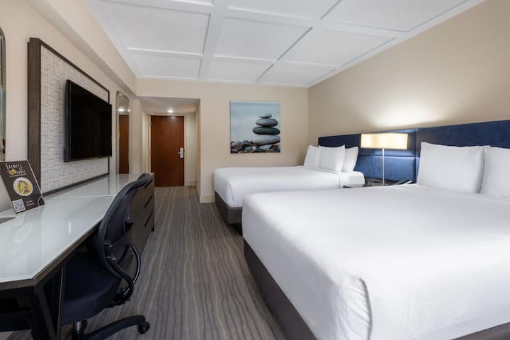 Guest room at the Wyndham Boca Raton in Boca Raton, Florida