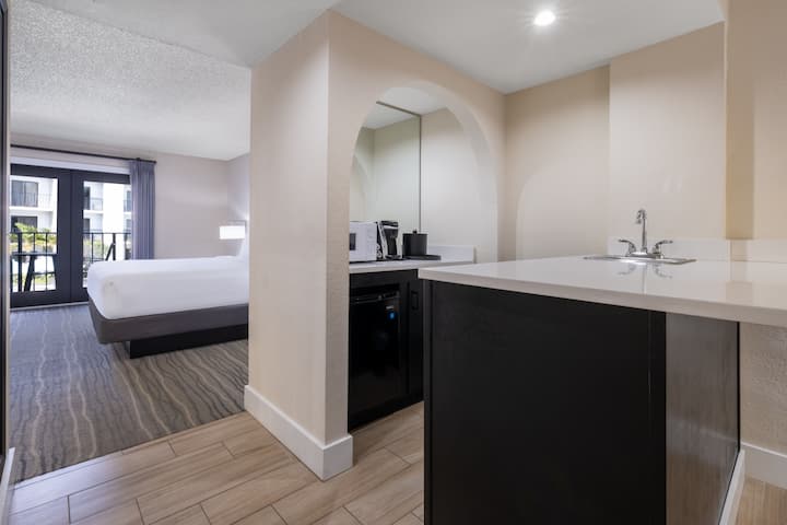 Wyndham Boca Raton suite in Boca Raton, Florida