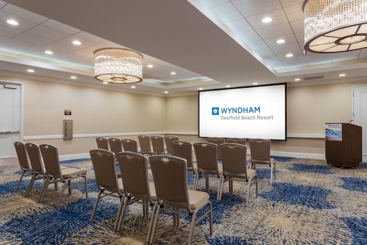 Wyndham Deerfield Beach Resort ballroom in Deerfield Beach, Florida