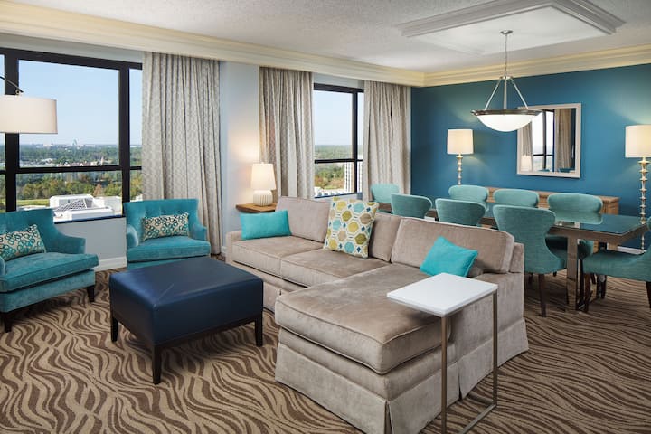 Wyndham Lake Buena Vista Disney Springs Area suite in Lake Buena Vista, Florida