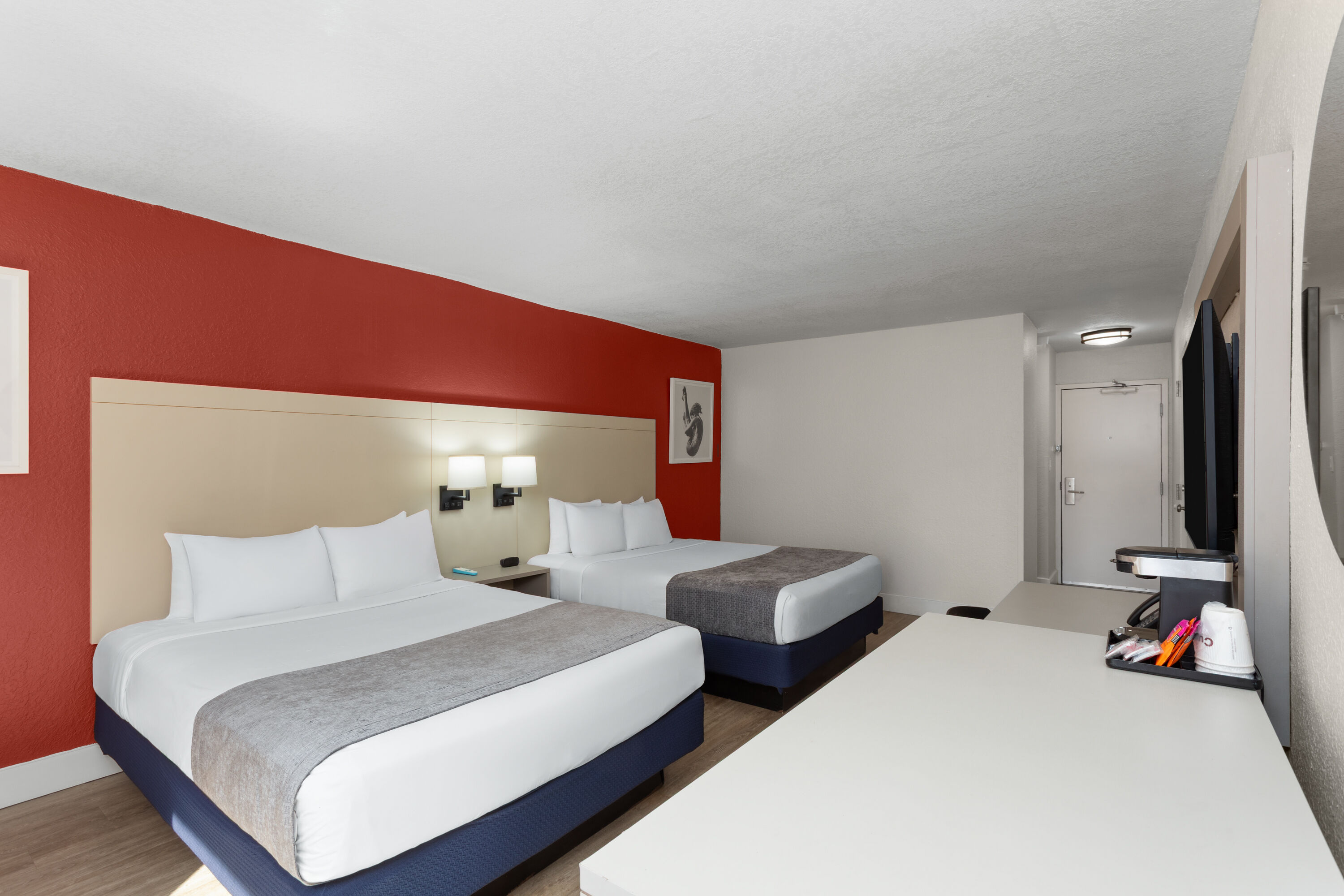 Guest room at the Wyndham I-Drive Avanti Resort & Conference Center in Orlando, Florida