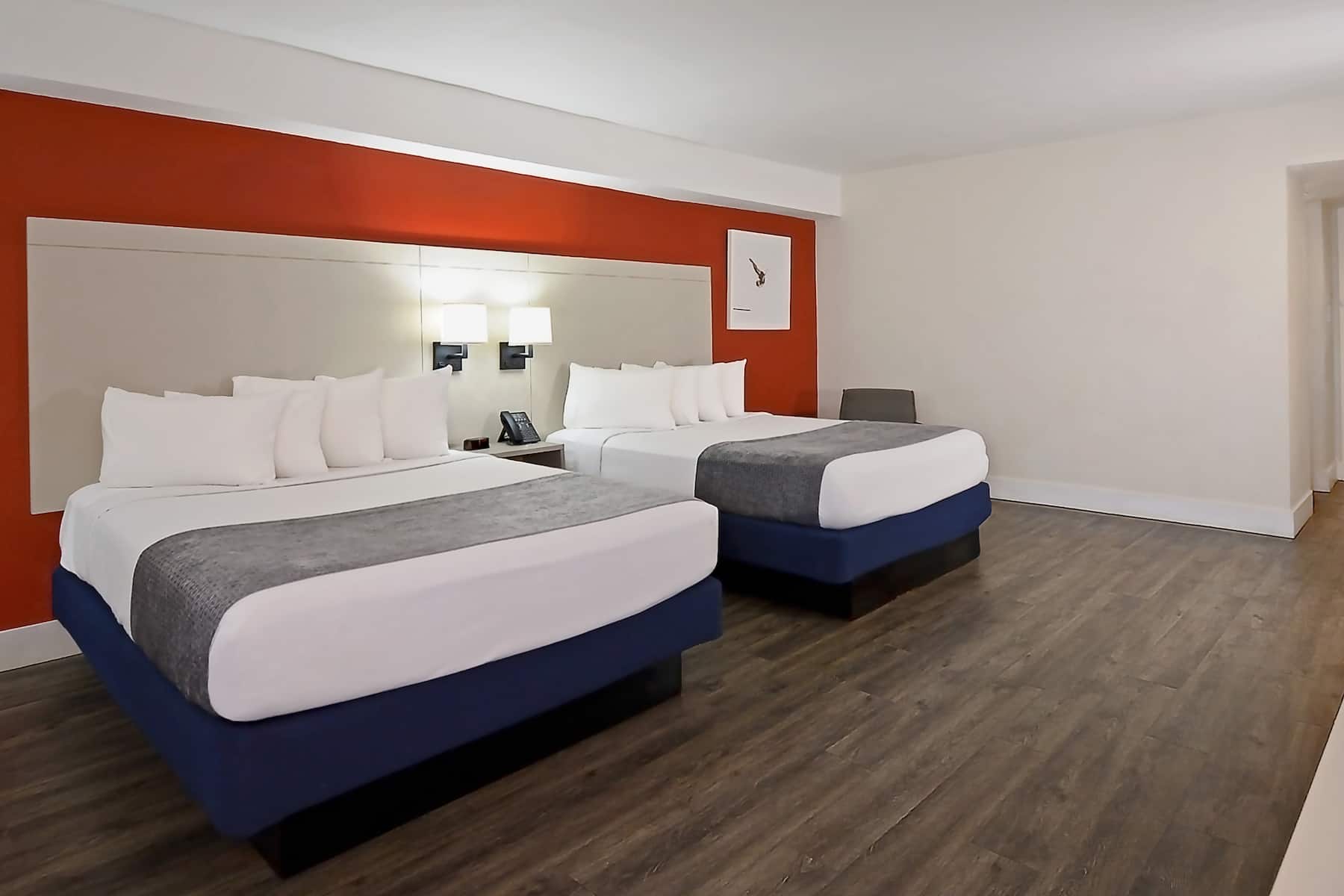 Guest room at the Wyndham I-Drive Avanti Resort & Conference Center in Orlando, Florida