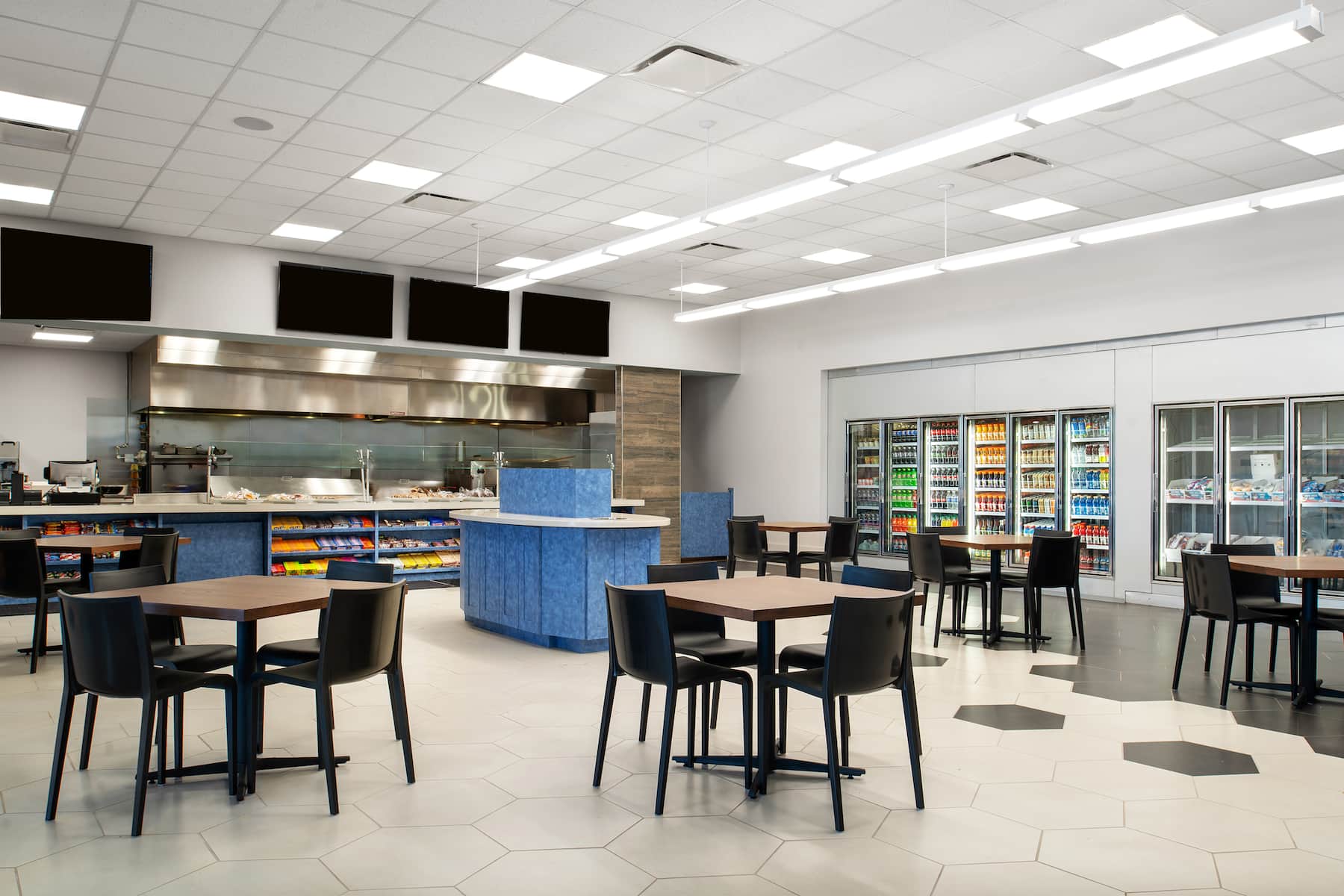 Wyndham I-Drive Avanti Resort & Conference Center cafe in Orlando, Florida