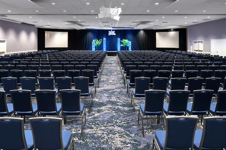 Meeting room at Wyndham I-Drive Avanti Resort & Conference Center in Orlando, Florida