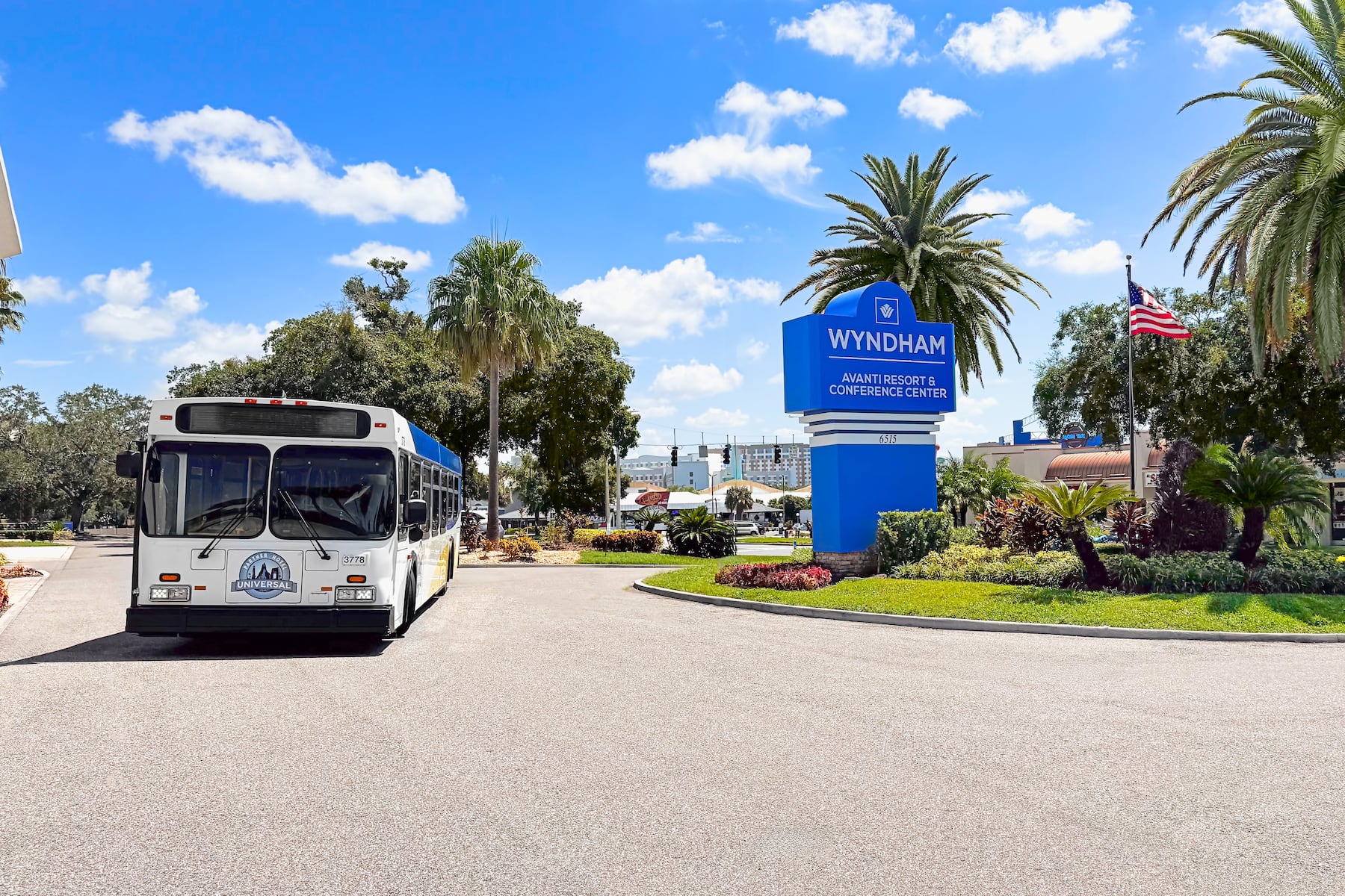 Shuttle at Wyndham I-Drive Avanti Resort & Conference Center in Orlando, Florida