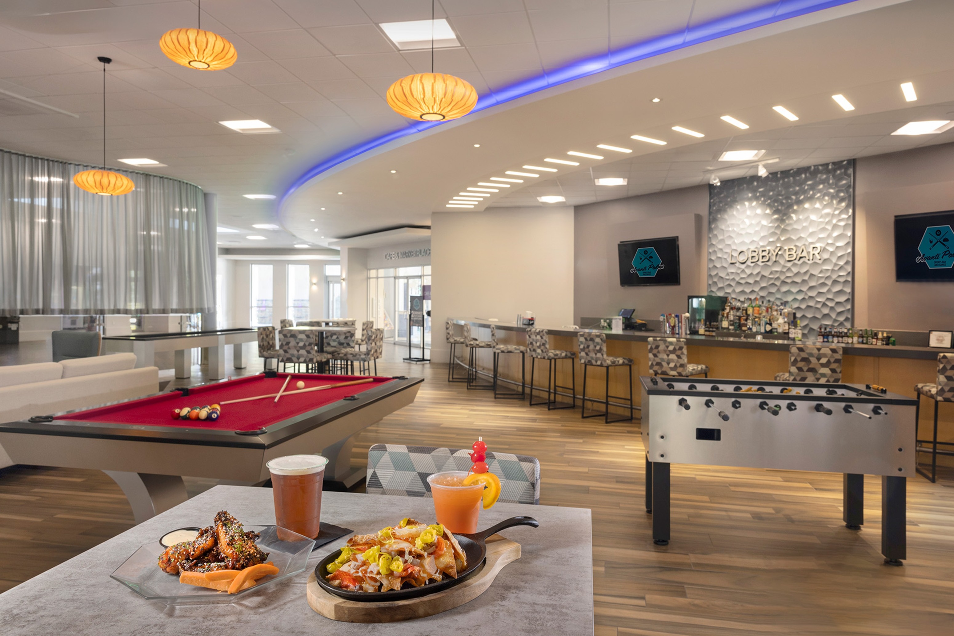 Bar at Wyndham I-Drive Avanti Resort & Conference Center in Orlando, Florida