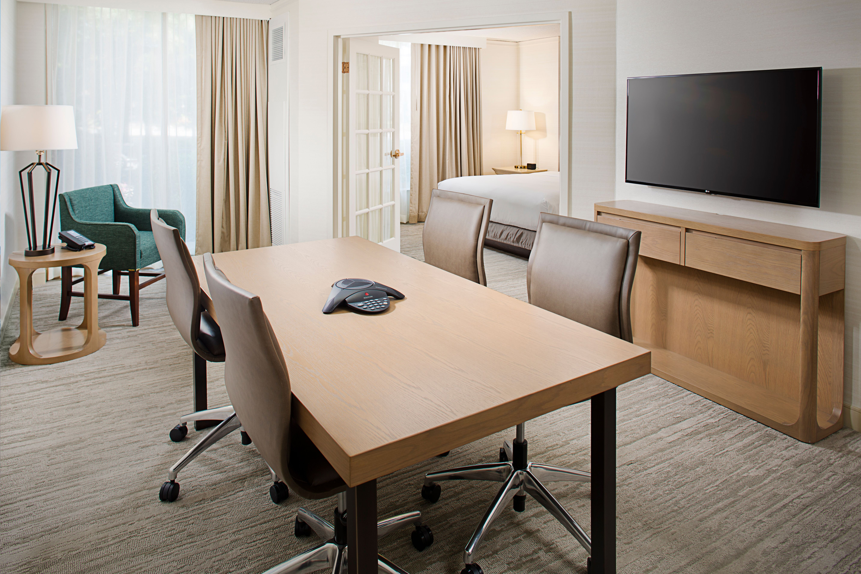 Wyndham Atlanta Perimeter suite in Atlanta, Georgia