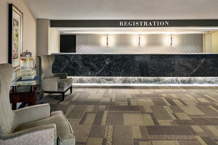 Wyndham Springfield City Centre reception in Springfield, Illinois