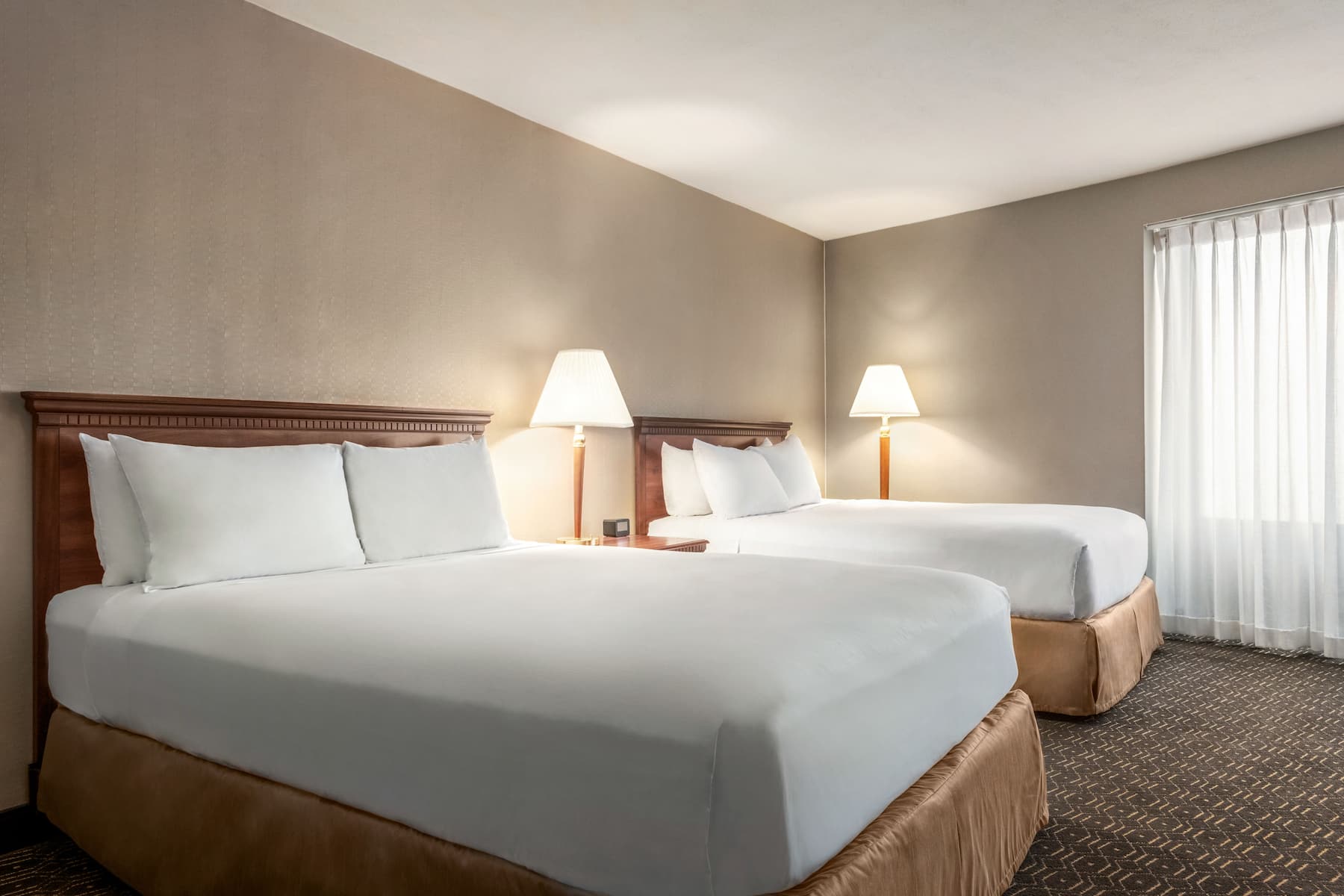 Wyndham Springfield City Centre suite in Springfield, Illinois