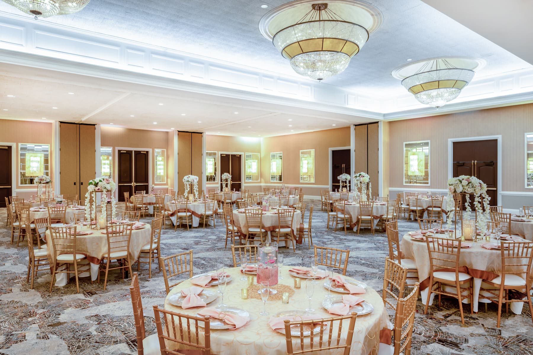 Wyndham Indianapolis Airport ballroom in Indianapolis, Indiana