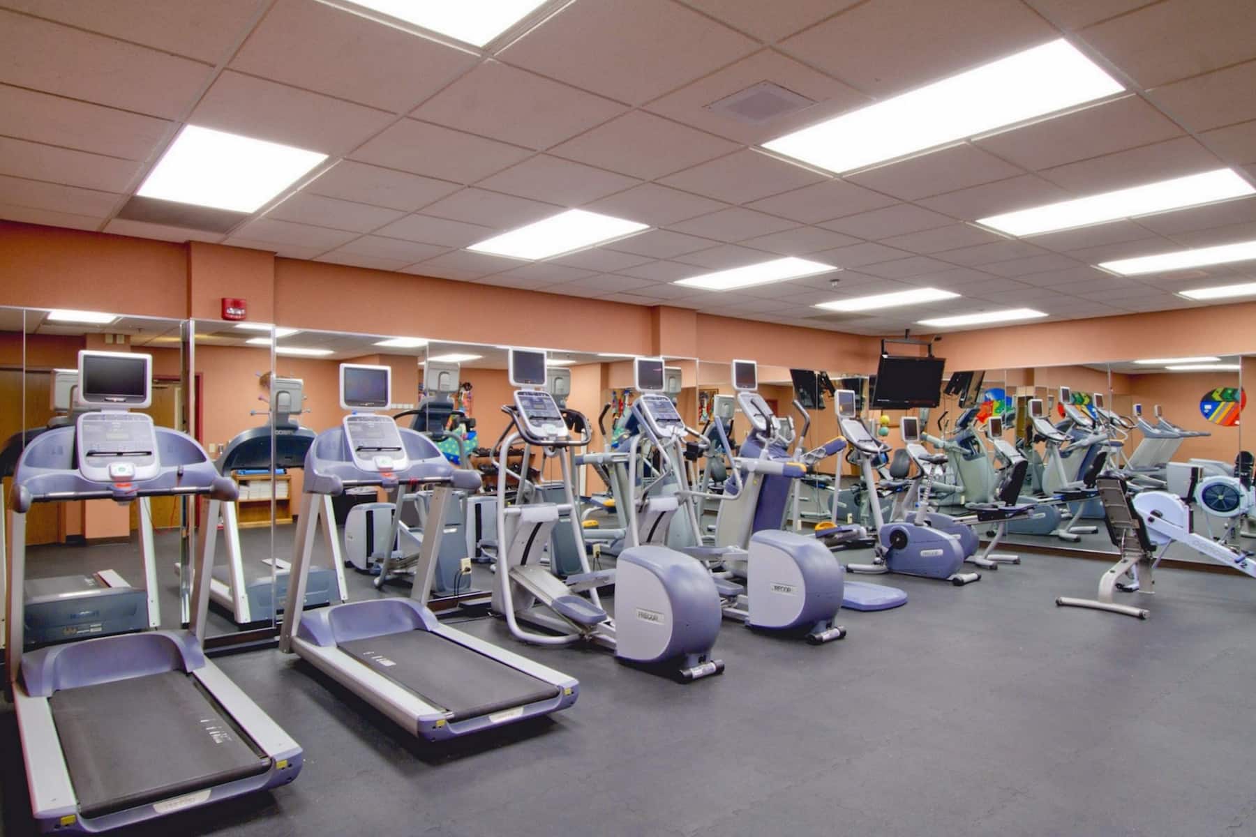 Fitness room at Wyndham Indianapolis Airport in Indianapolis, Indiana