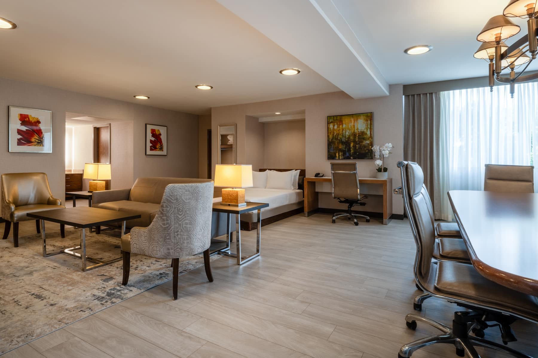 Guest room at the Wyndham Indianapolis Airport in Indianapolis, Indiana