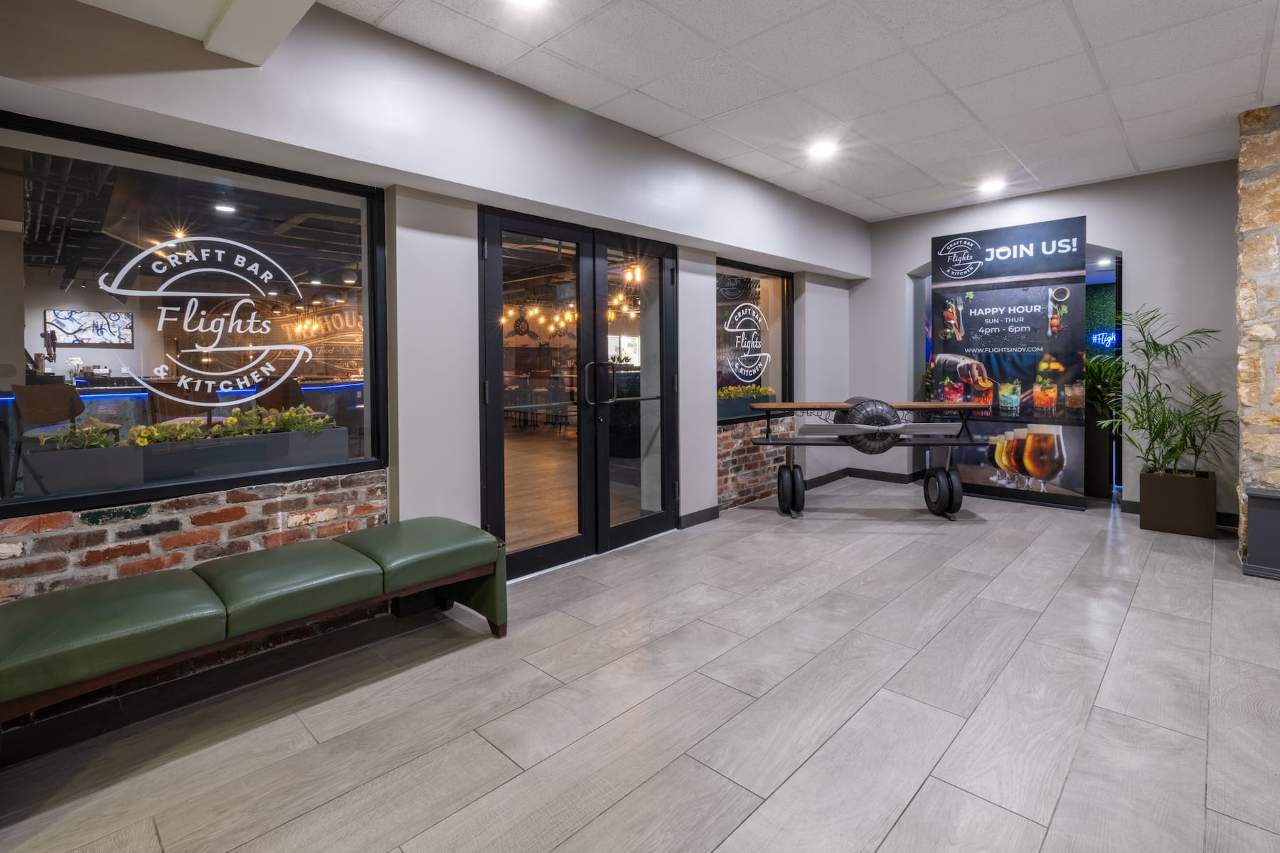 Wyndham Indianapolis Airport restaurant in Indianapolis, Indiana
