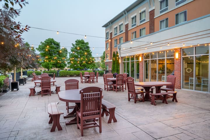 Courtyard at Wyndham Noblesville in Noblesville, Indiana
