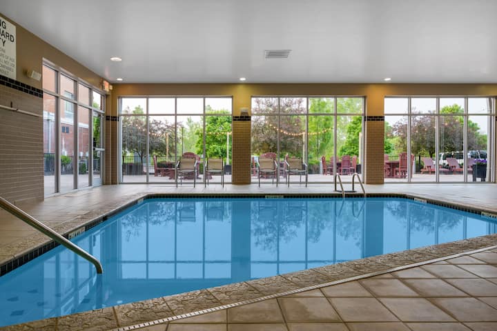 Indoor pool at the Wyndham Noblesville in Noblesville, Indiana
