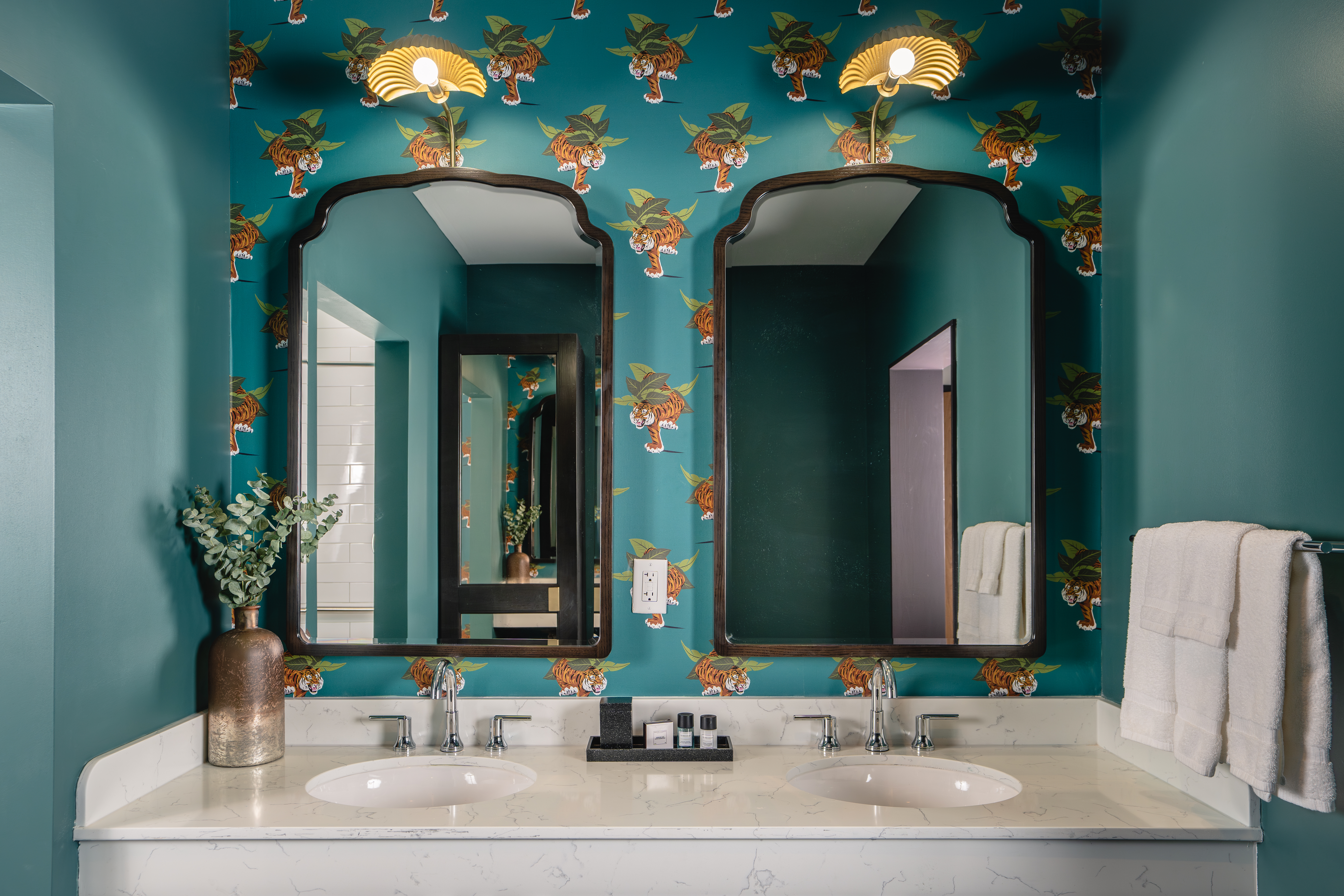 Guest room bath at the Origin Baton Rouge, a Wyndham Hotel in Baton Rouge, Louisiana