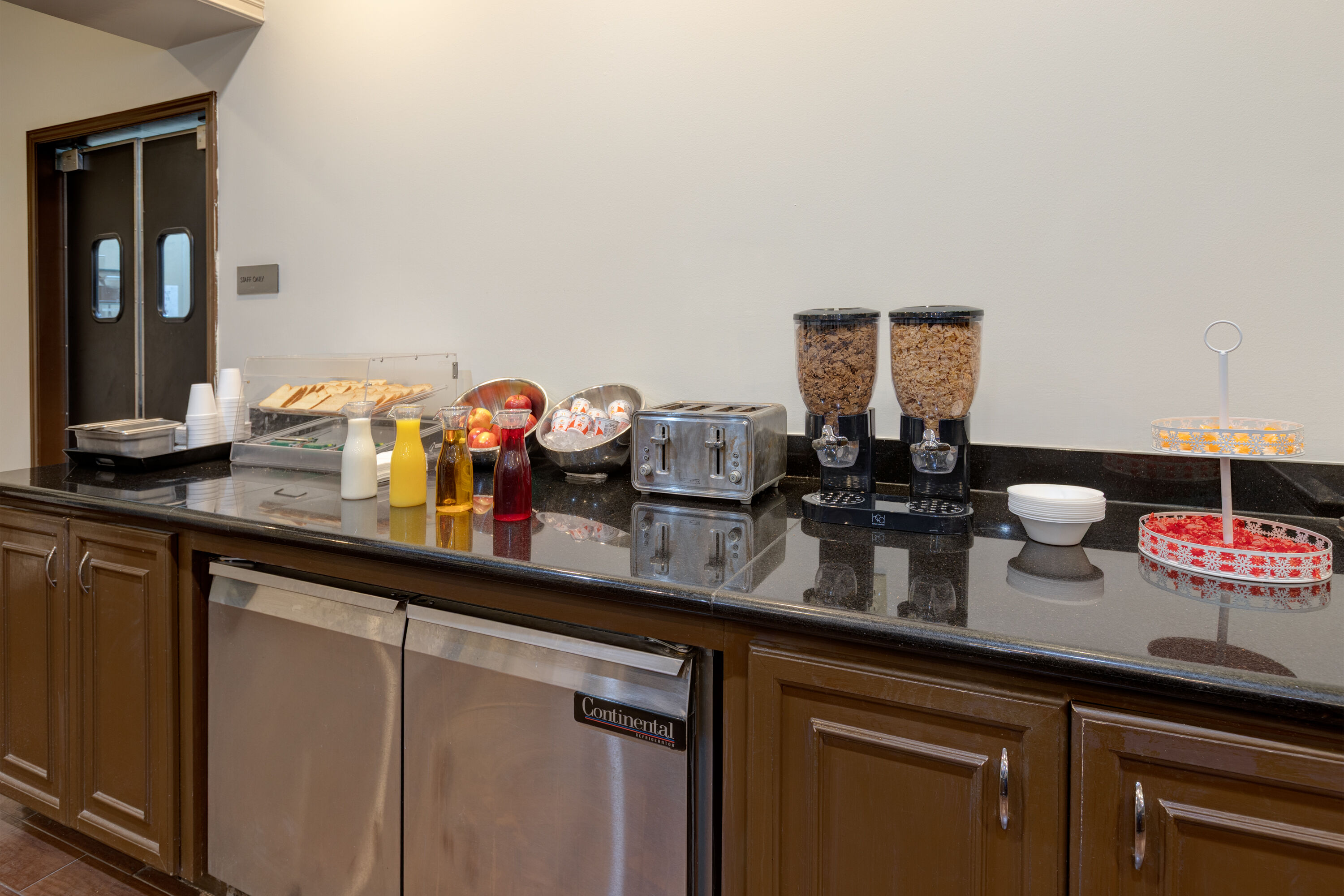 Free breakfast at Wyndham Lake Charles in Lake Charles, Louisiana