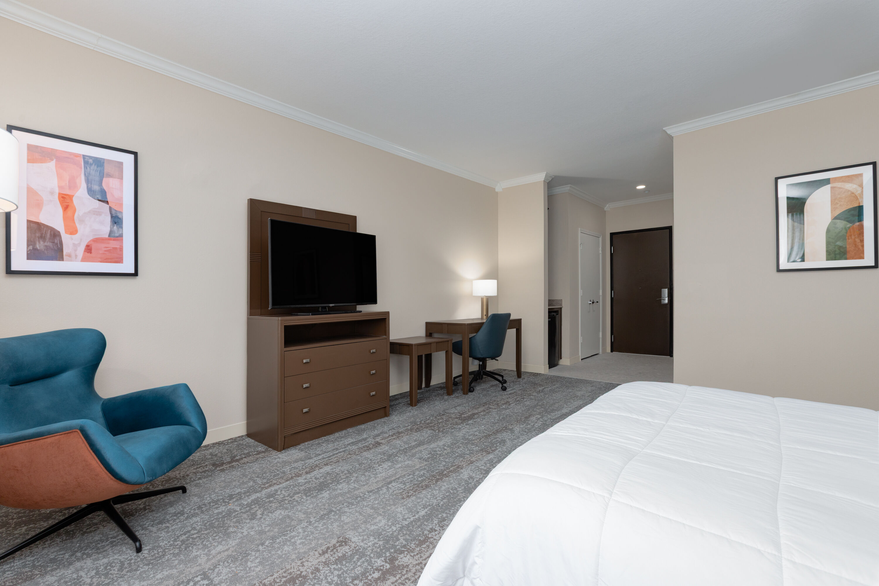 Guest room at the Wyndham Lake Charles in Lake Charles, Louisiana