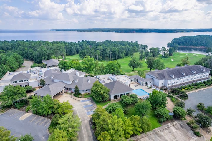 Aerial View of Cypress Bend Resort, a Wyndham Hotel hotel in Many, Louisiana