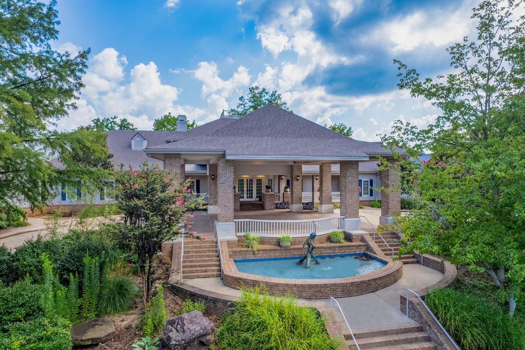 Exterior Day Image of Cypress Bend Resort, a Wyndham Hotel hotel in Many, Louisiana
