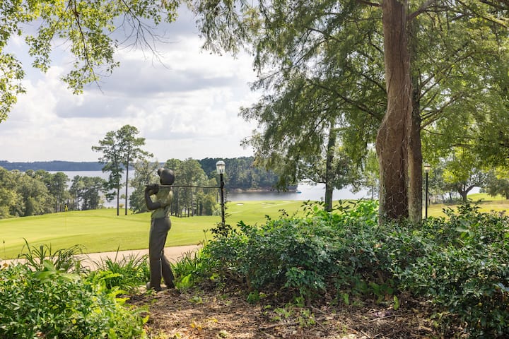 Scenic Image of Cypress Bend Resort, a Wyndham Hotel hotel in Many, Louisiana