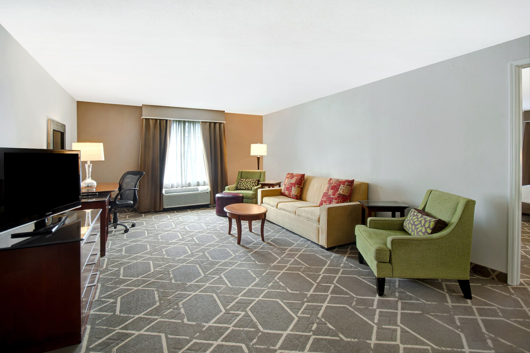 Cypress Bend Resort, a Wyndham Hotel suite in Many, Louisiana