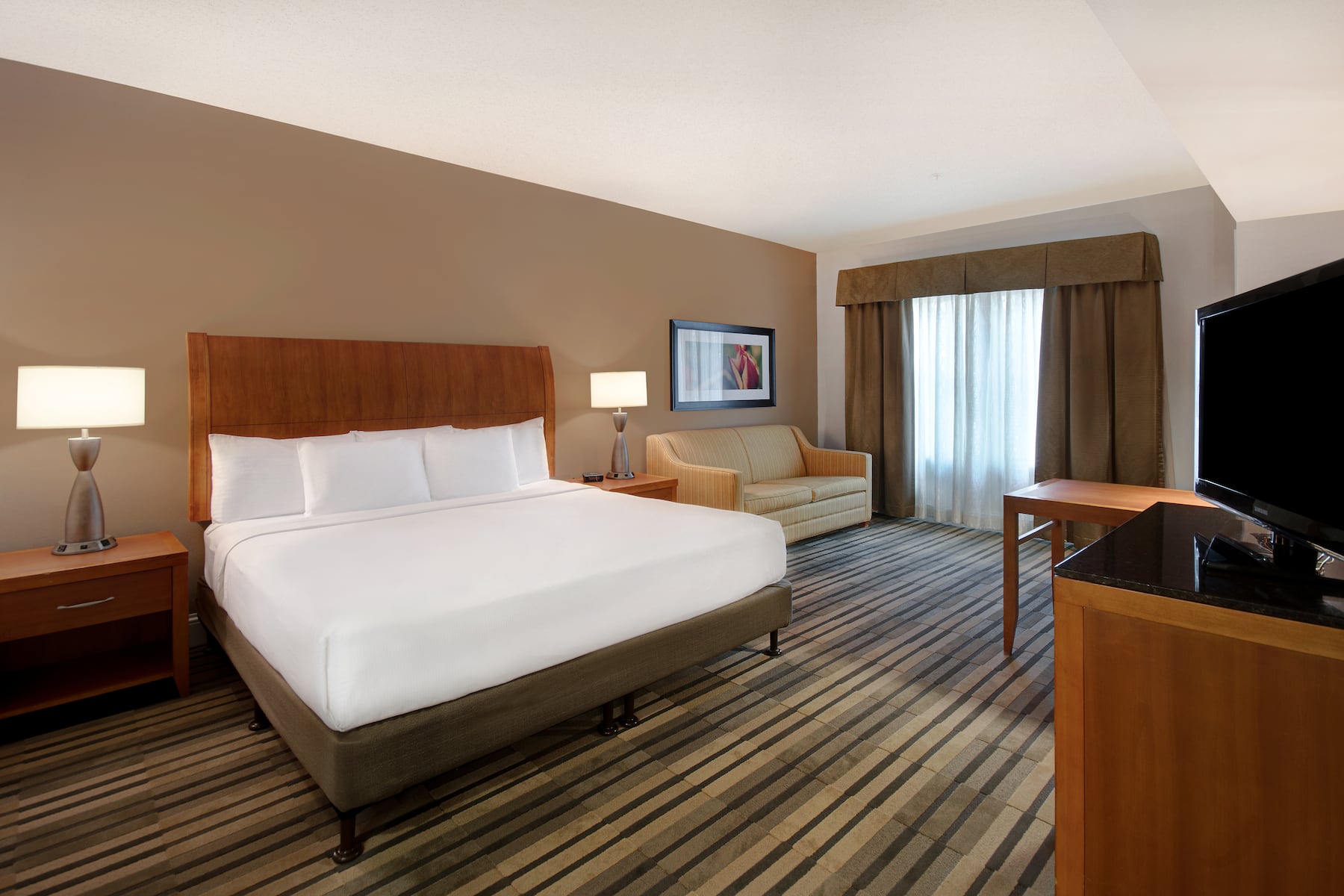 Cypress Bend Resort, a Wyndham Hotel suite in Many, Louisiana