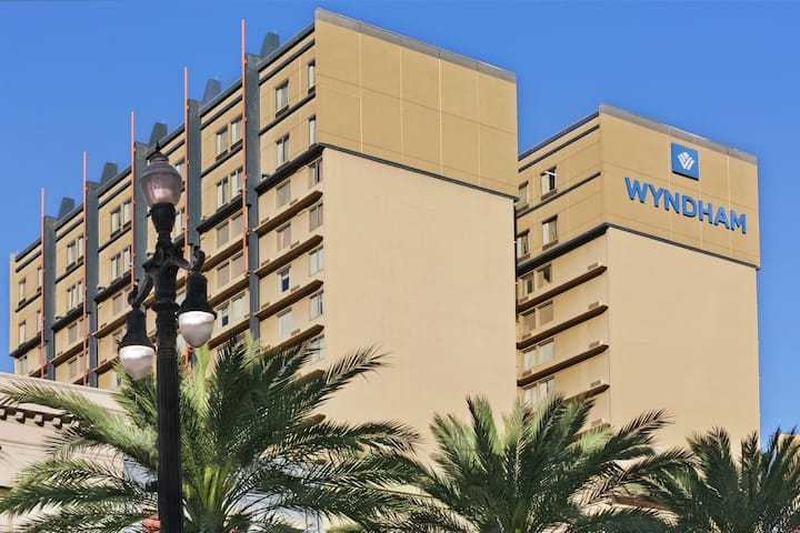 Exterior of Wyndham New Orleans - French Quarter hotel in New Orleans, Louisiana