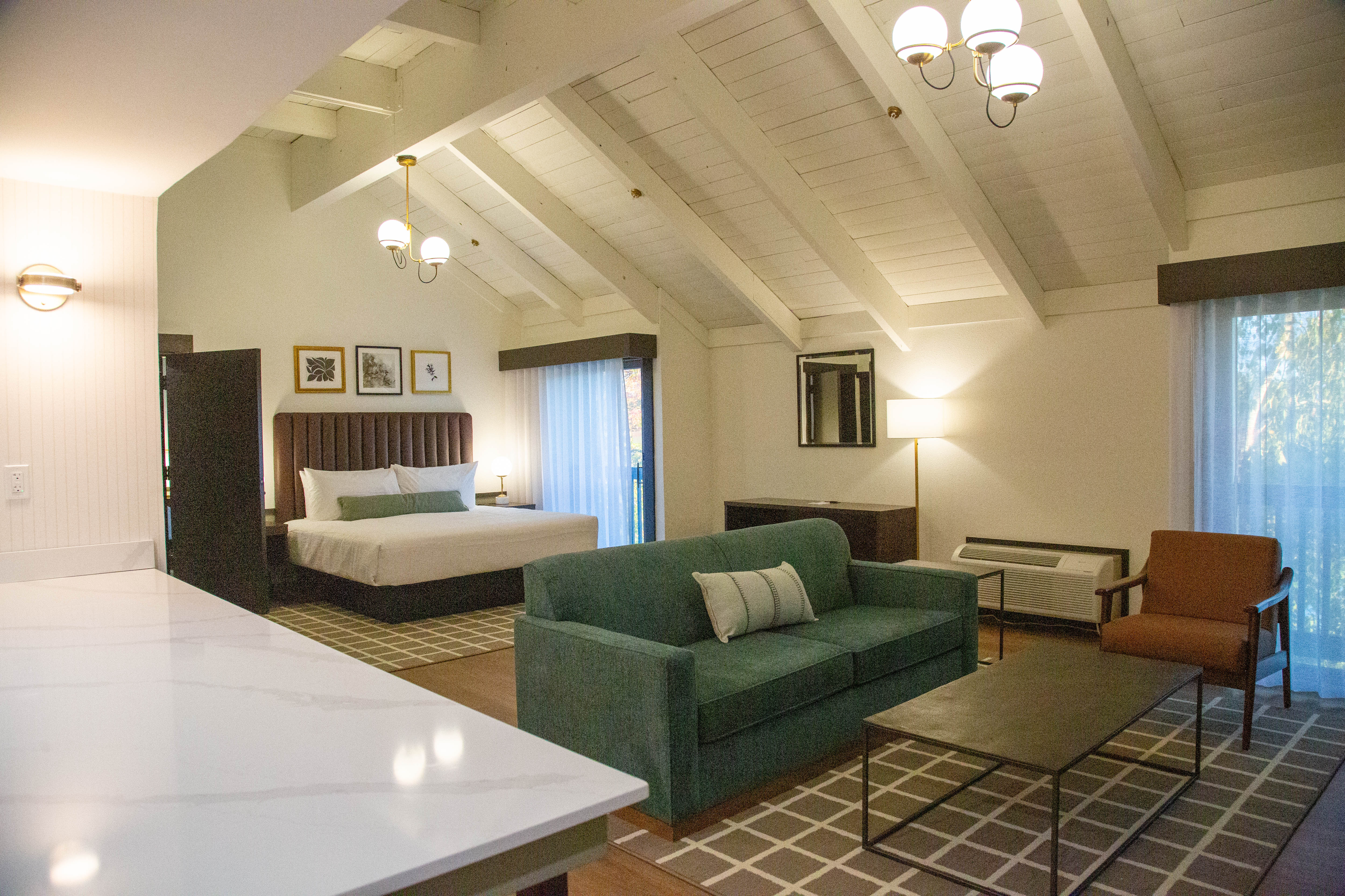 Guest room at the Bay Valley Resort in Bay City, Michigan