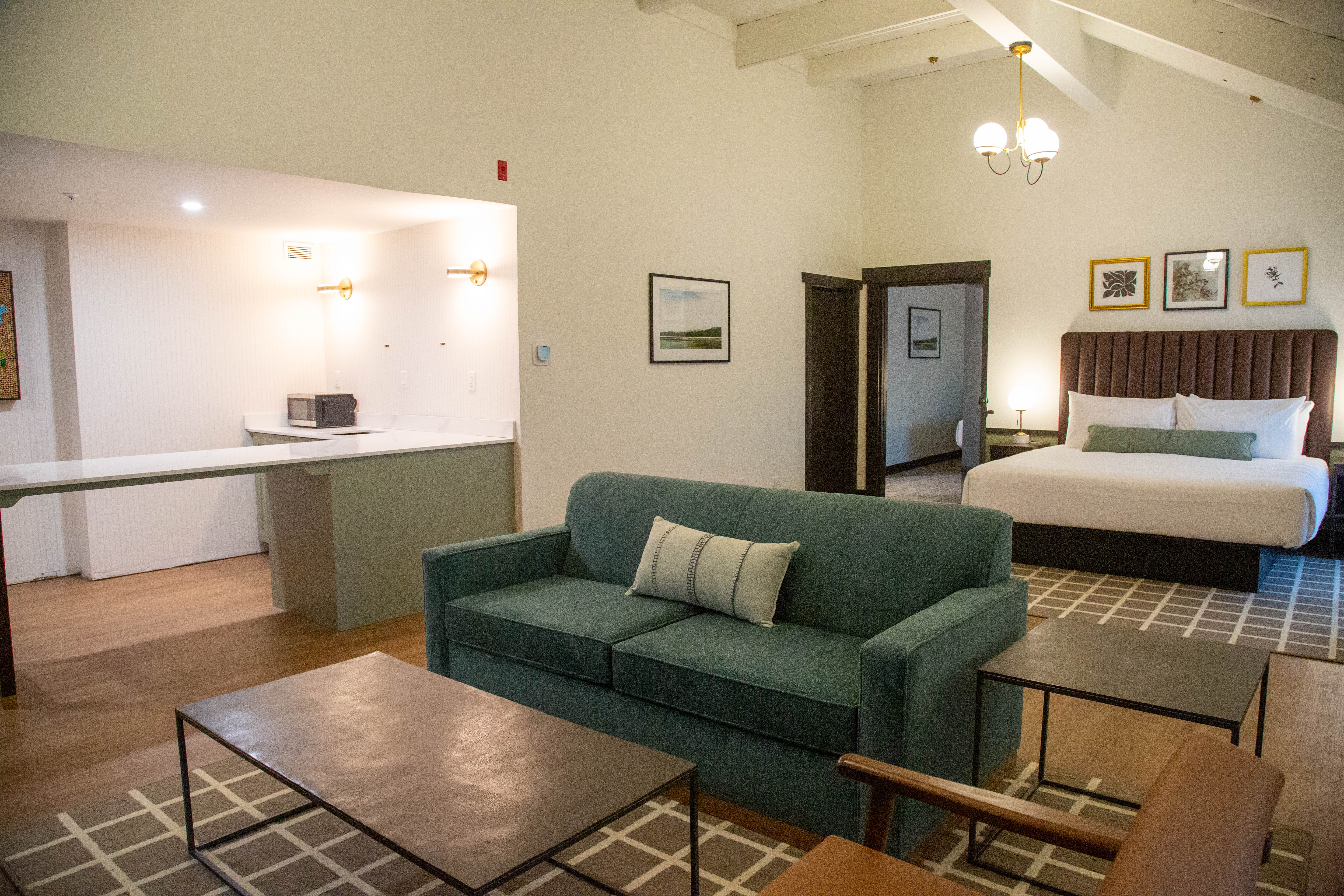 Guest room at the Bay Valley Resort in Bay City, Michigan