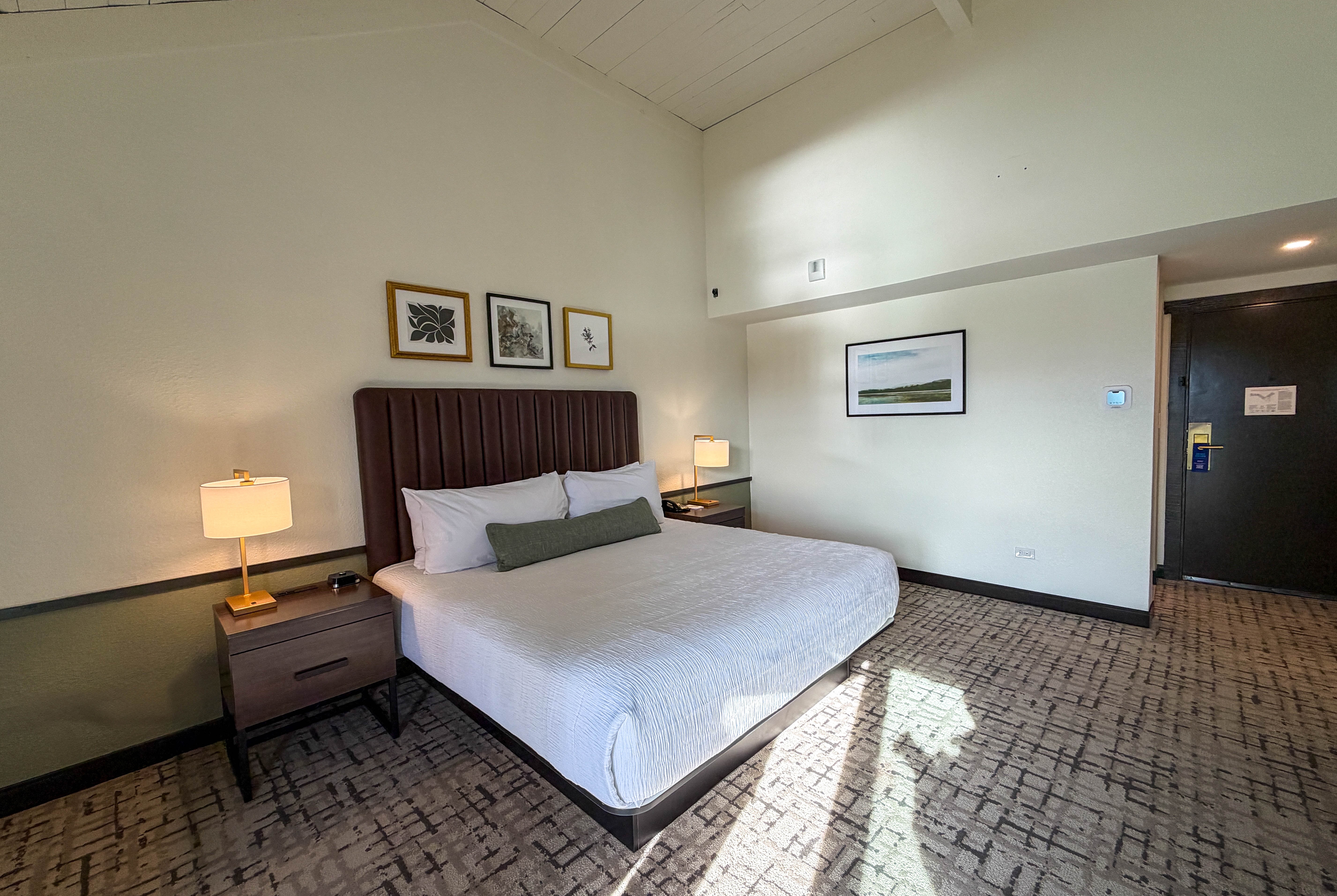 Guest room at the Bay Valley Resort in Bay City, Michigan