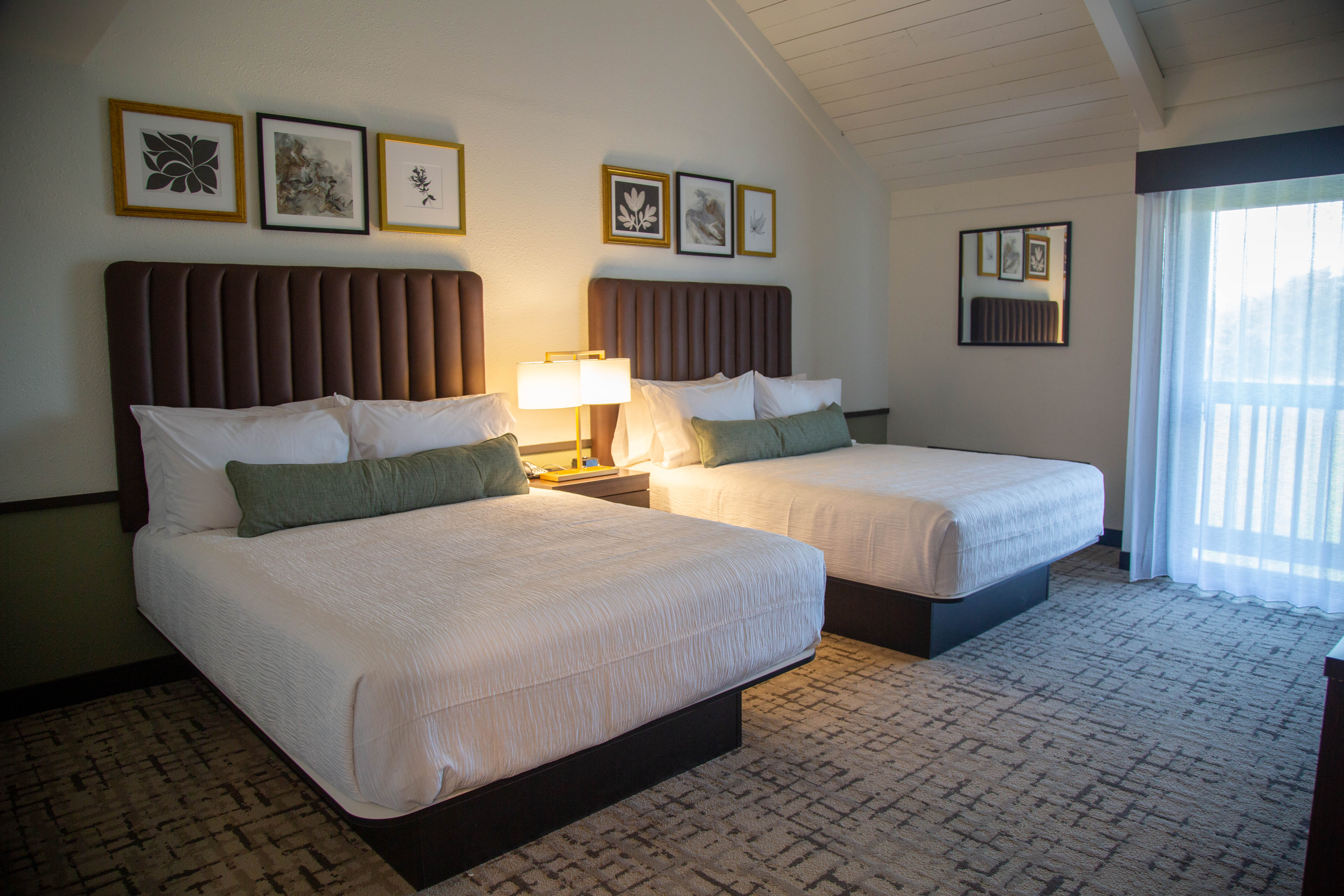 Guest room at the Bay Valley Resort in Bay City, Michigan