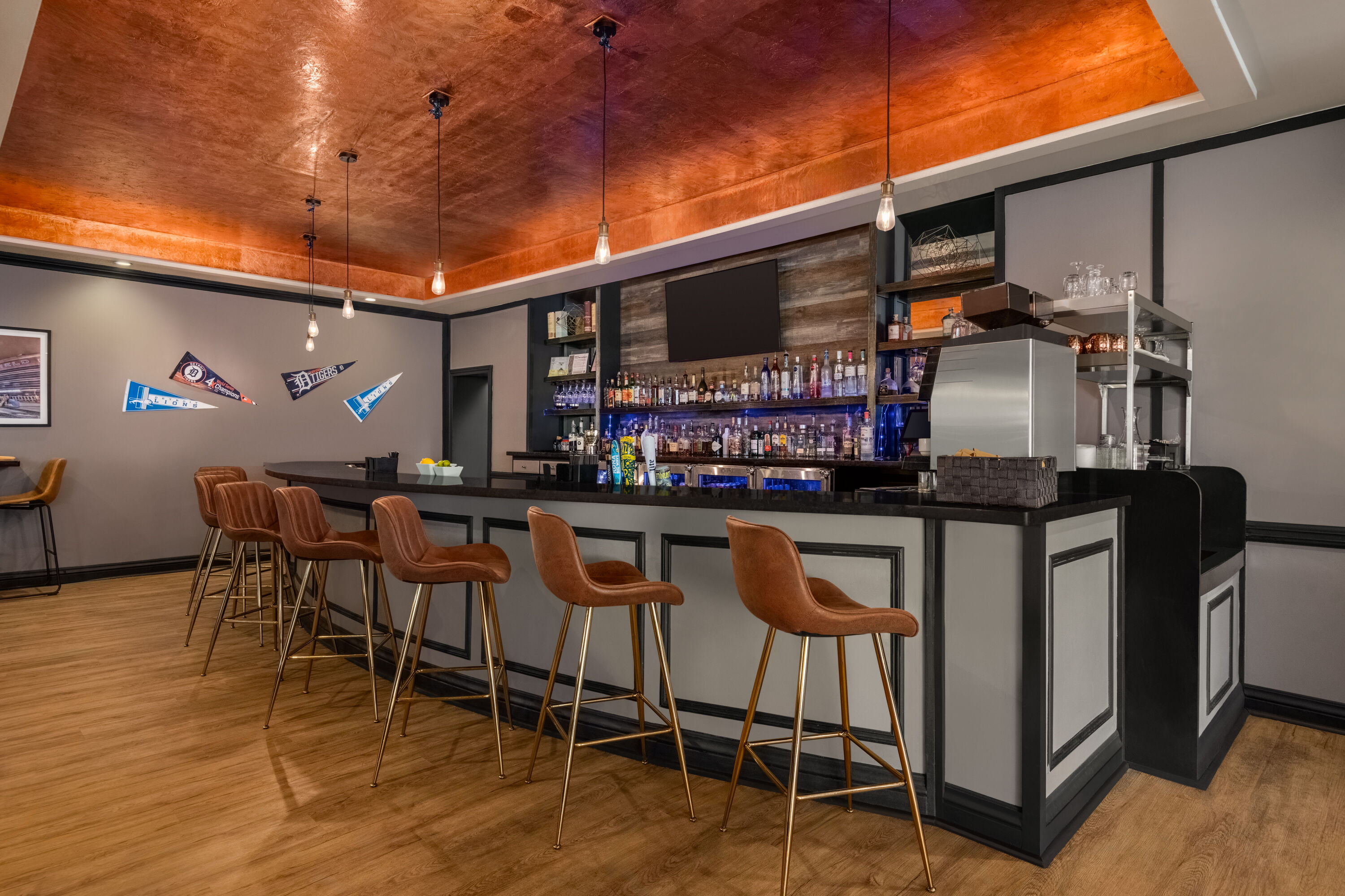 Fort Pontchartrain Detroit, a Wyndham Hotel restaurant in Detroit, Michigan