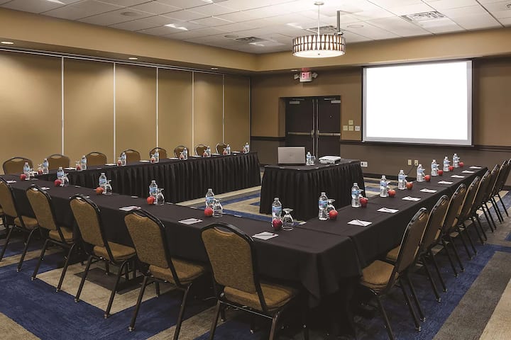 Meeting room at Wyndham Bloomington - Mall of America in Bloomington, Minnesota