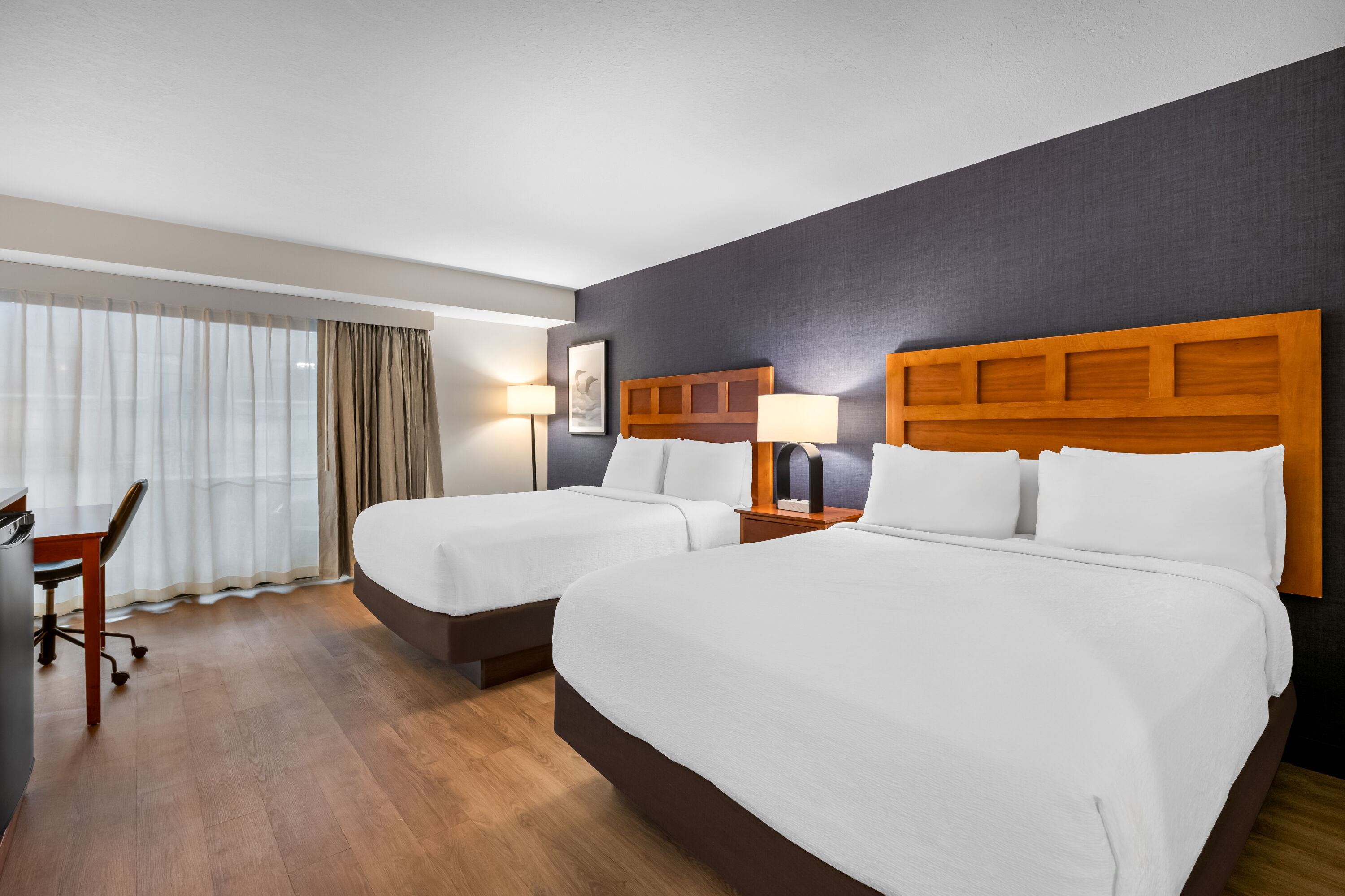Double bed guest room at the Wyndham Bloomington - Mall of America in Bloomington, Minnesota