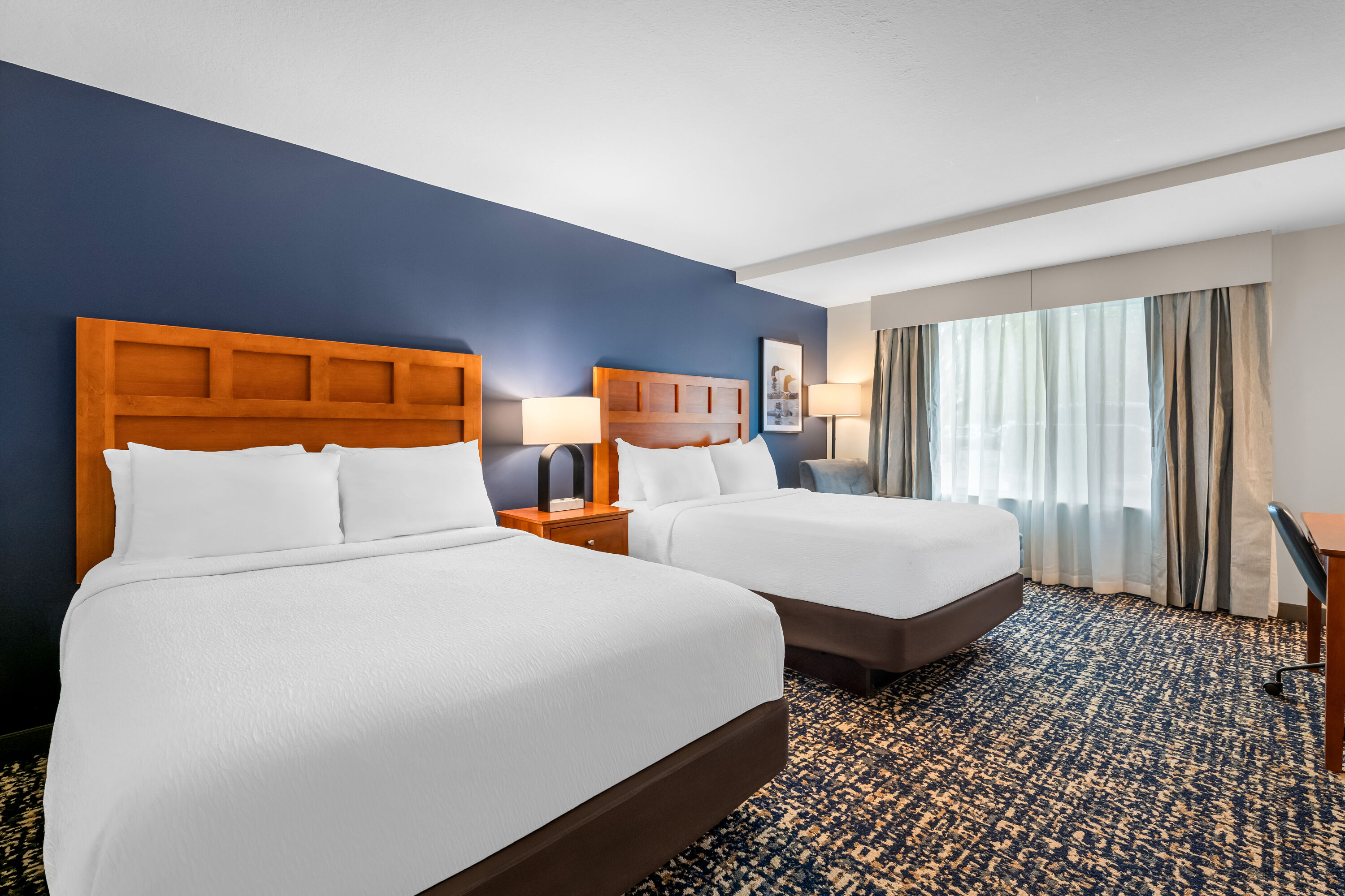 Double bed guest room at the Wyndham Bloomington - Mall of America in Bloomington, Minnesota