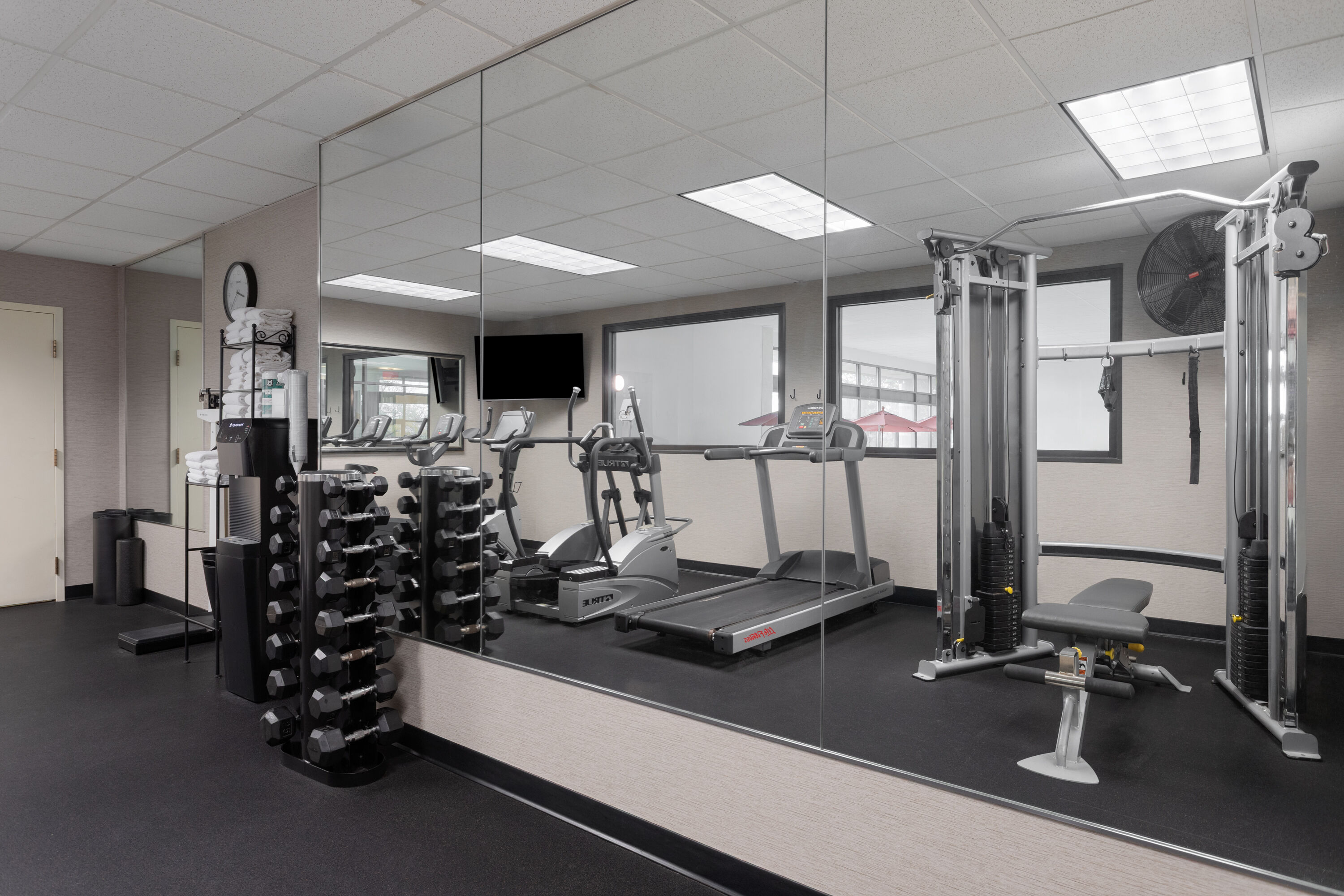 Fitness room at Wyndham Minneapolis South/Burnsville in Burnsville, Minnesota