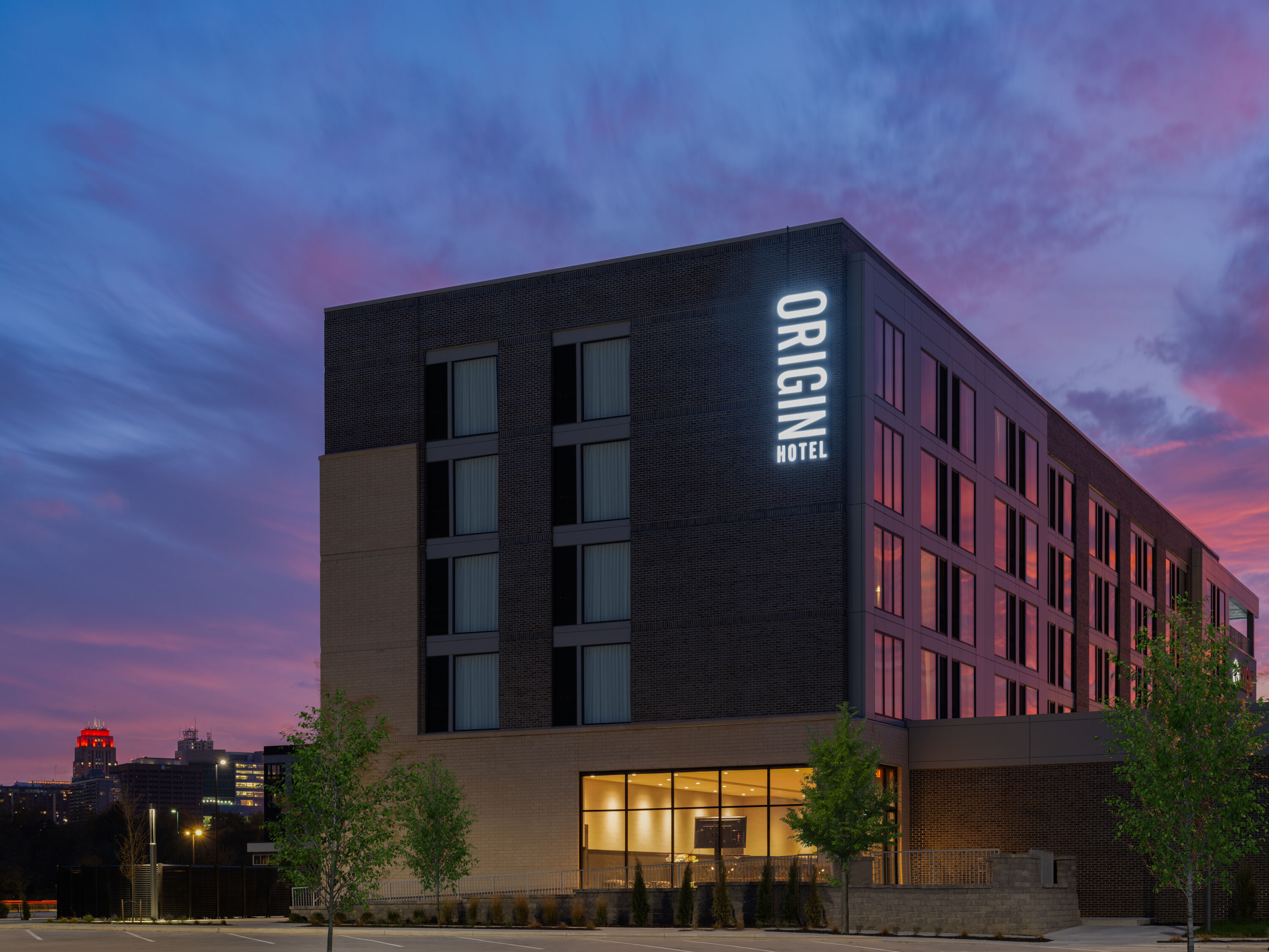 Exterior Dusk Image of Origin Kansas City Riverfront, a Wyndham Hotel hotel in Kansas City, Missouri