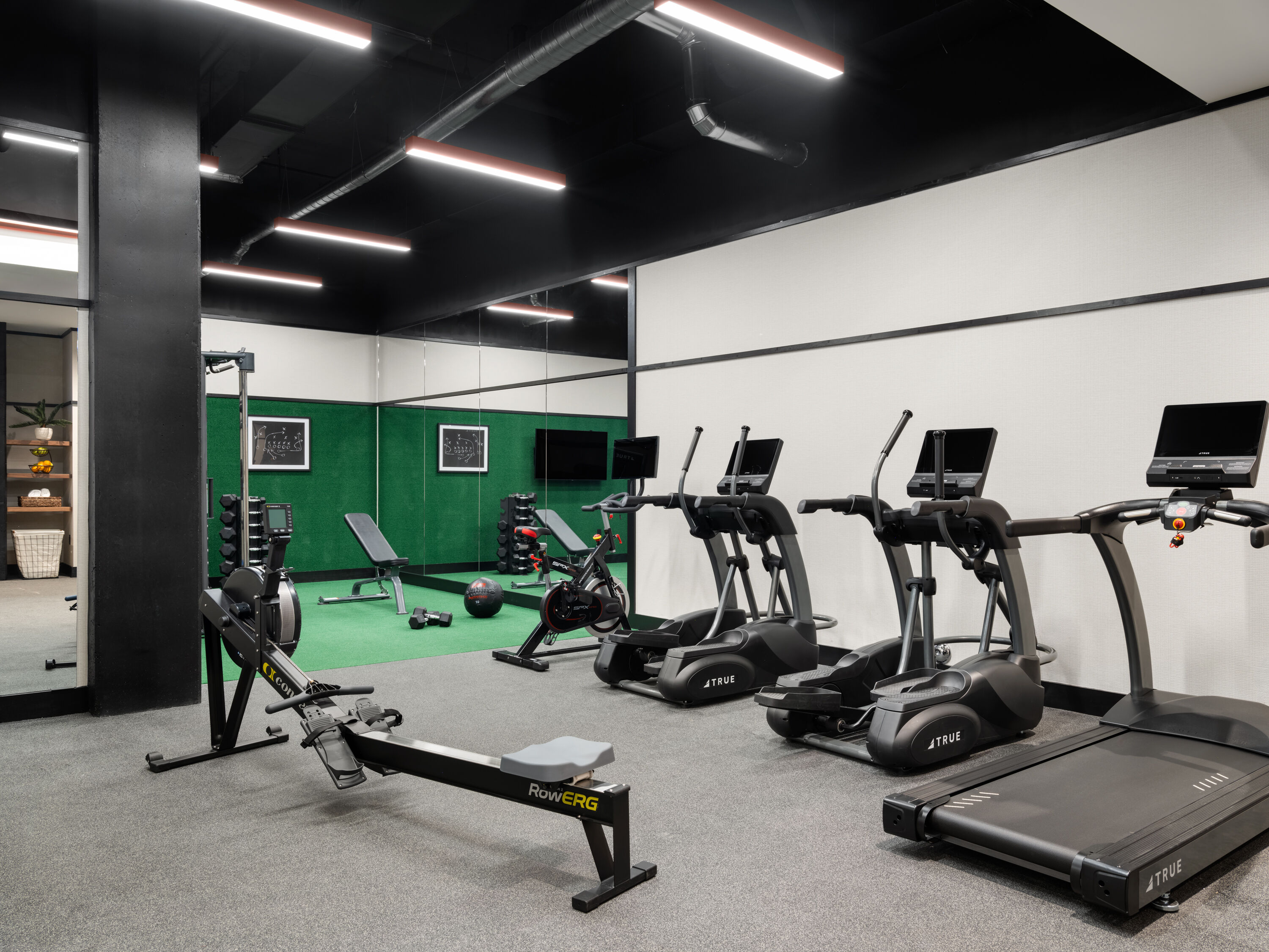 Experience Origin Kansas City: Rooms & Amenities