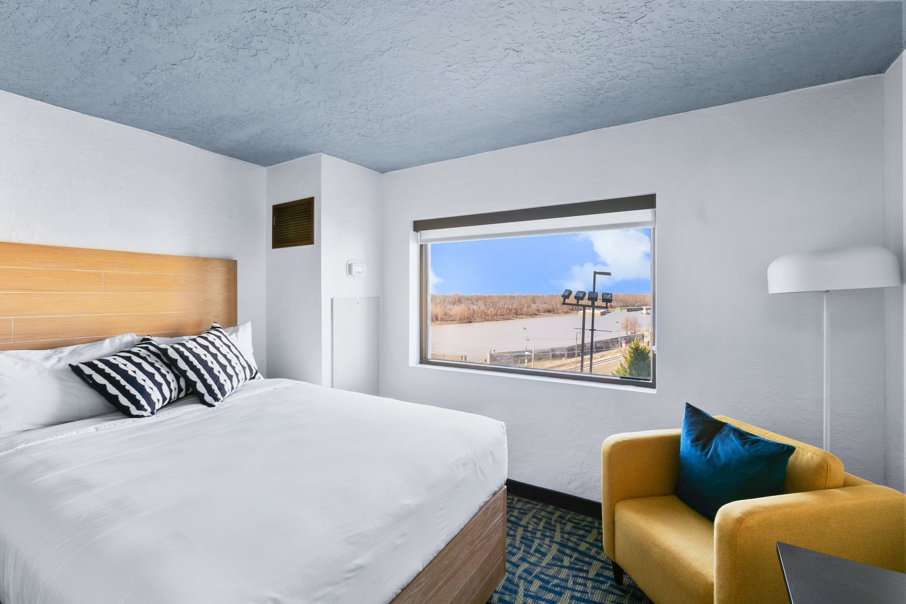 Guest room at the Mulberry, a Wyndham Hotel in Vicksburg, Mississippi