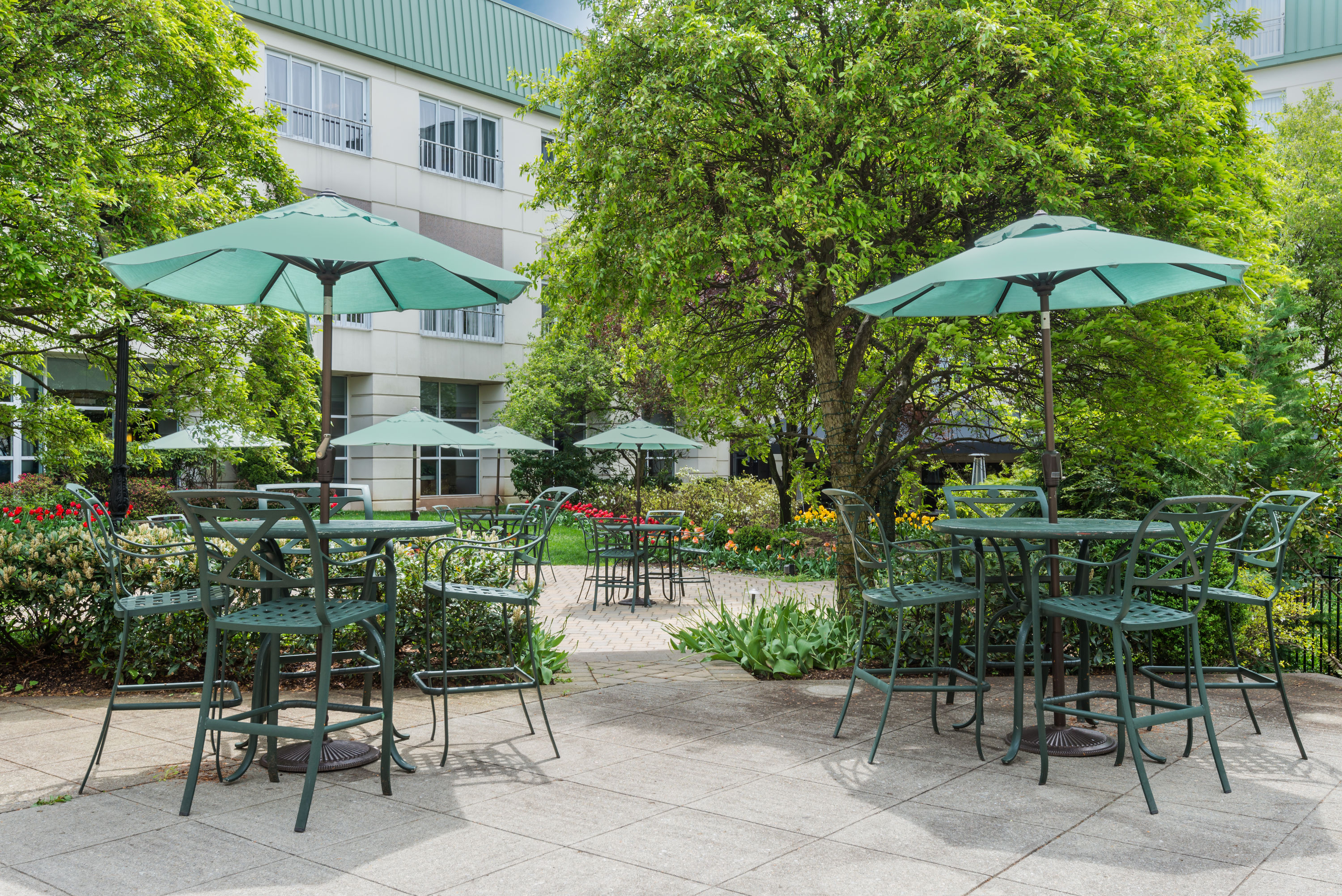 Wyndham Hamilton Park Hotel And Conference Center Photo